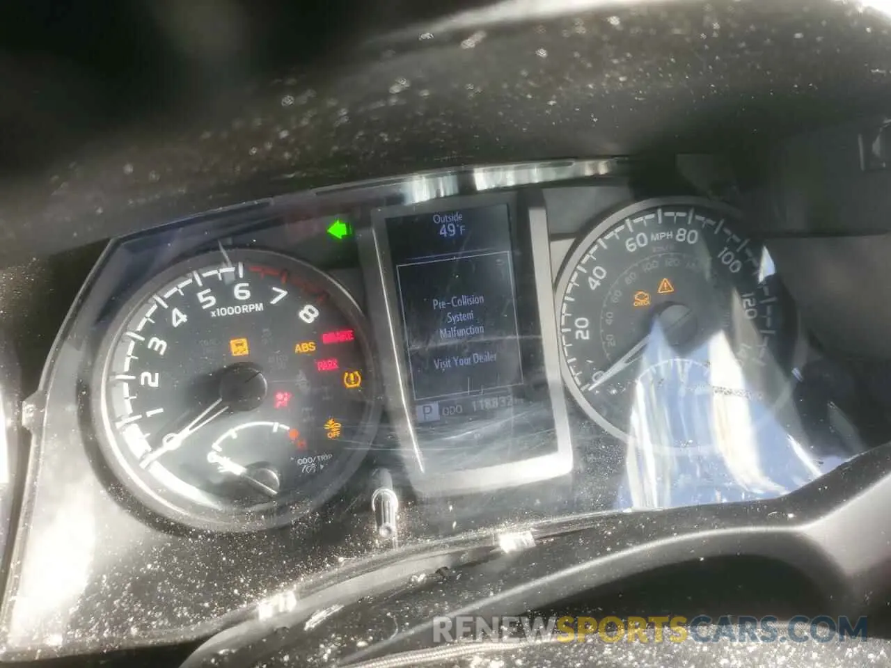9 Photograph of a damaged car 5TFCZ5AN8KX201925 TOYOTA TACOMA 2019