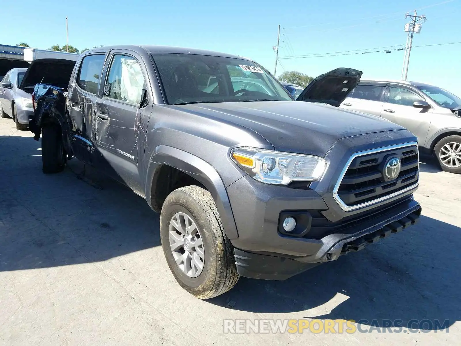 1 Photograph of a damaged car 5TFCZ5AN9KX192927 TOYOTA TACOMA 2019