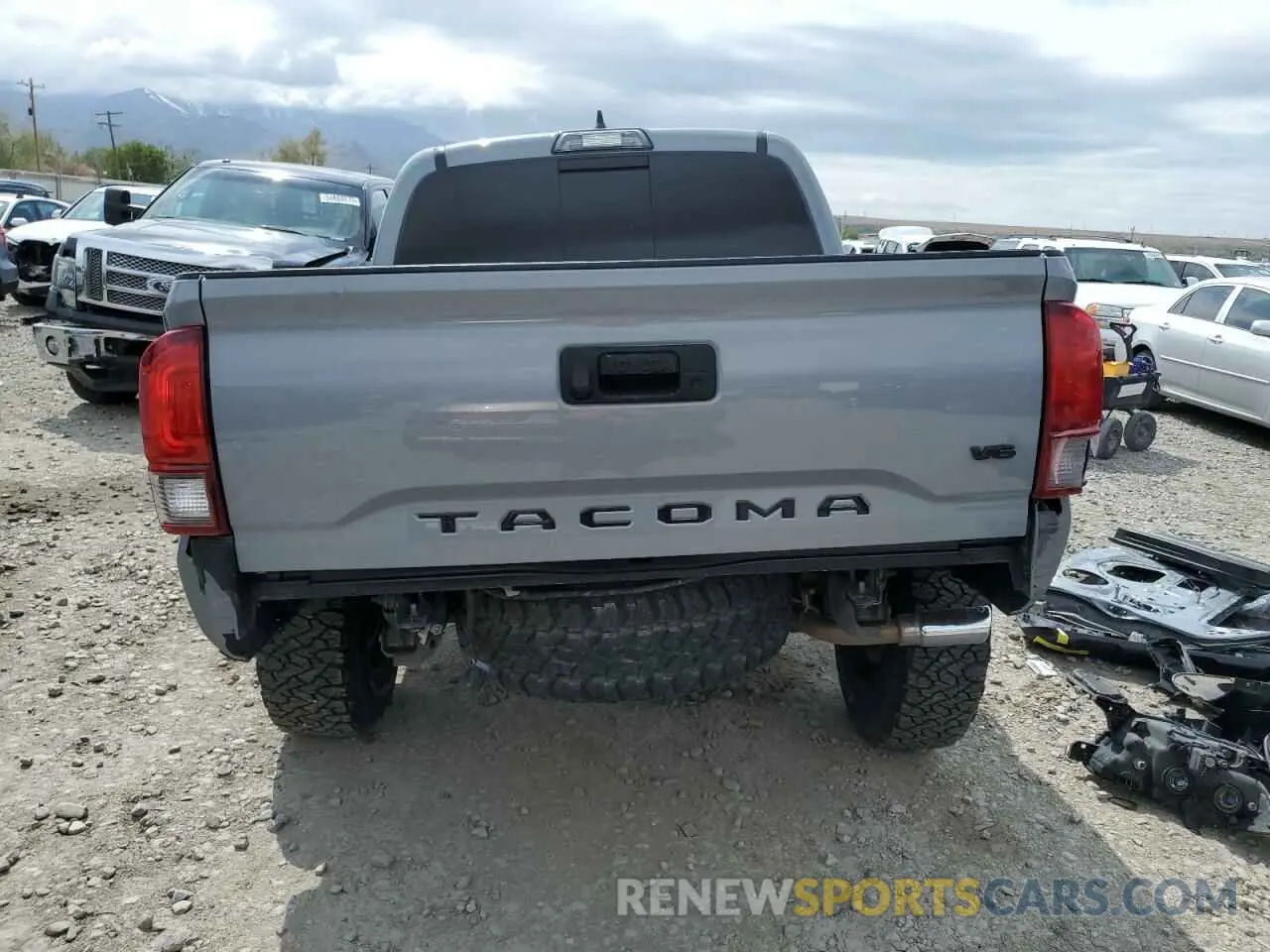 6 Photograph of a damaged car 5TFCZ5AN9KX205644 TOYOTA TACOMA 2019