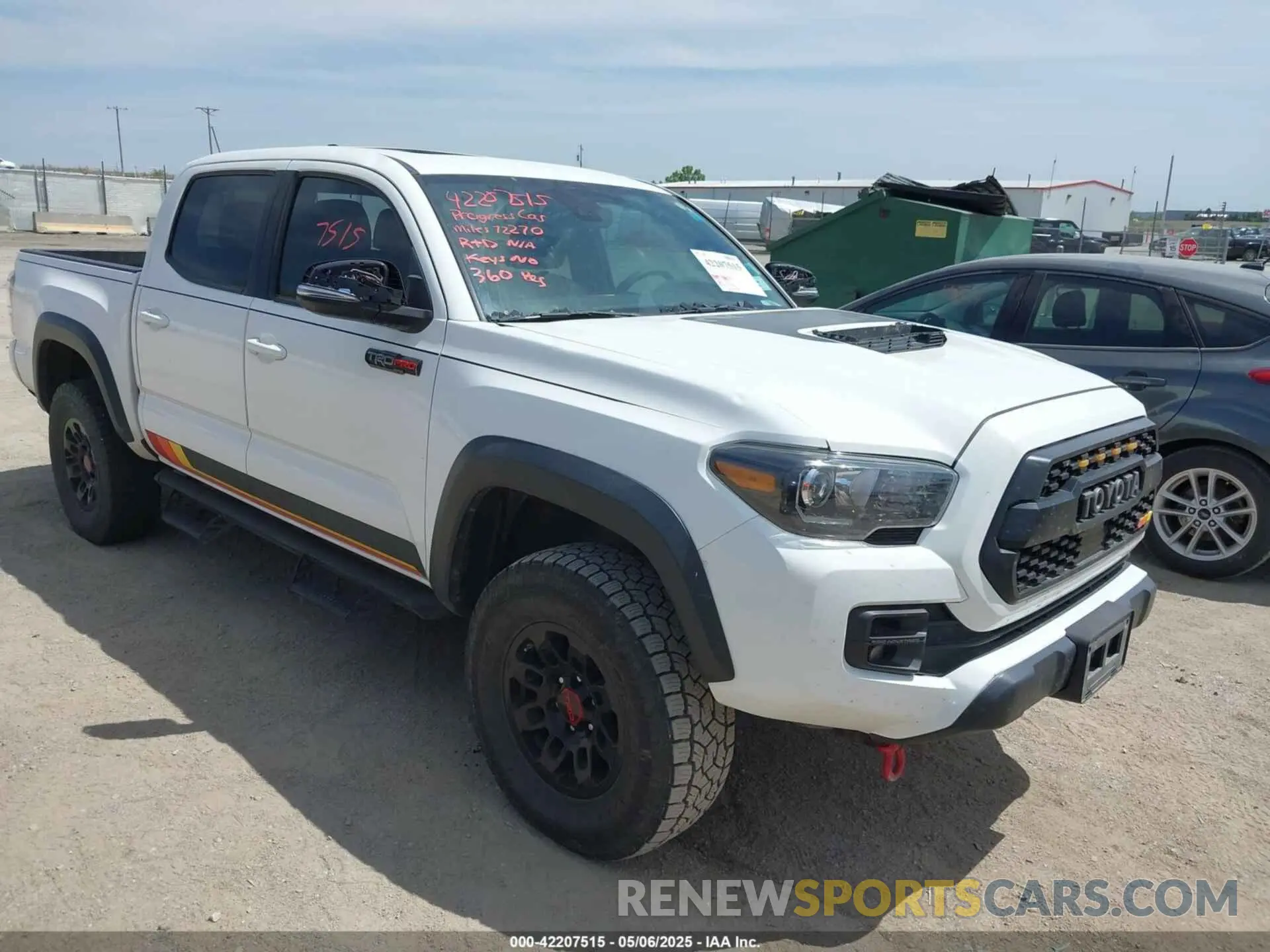 1 Photograph of a damaged car 5TFCZ5AN9KX207118 TOYOTA TACOMA 2019