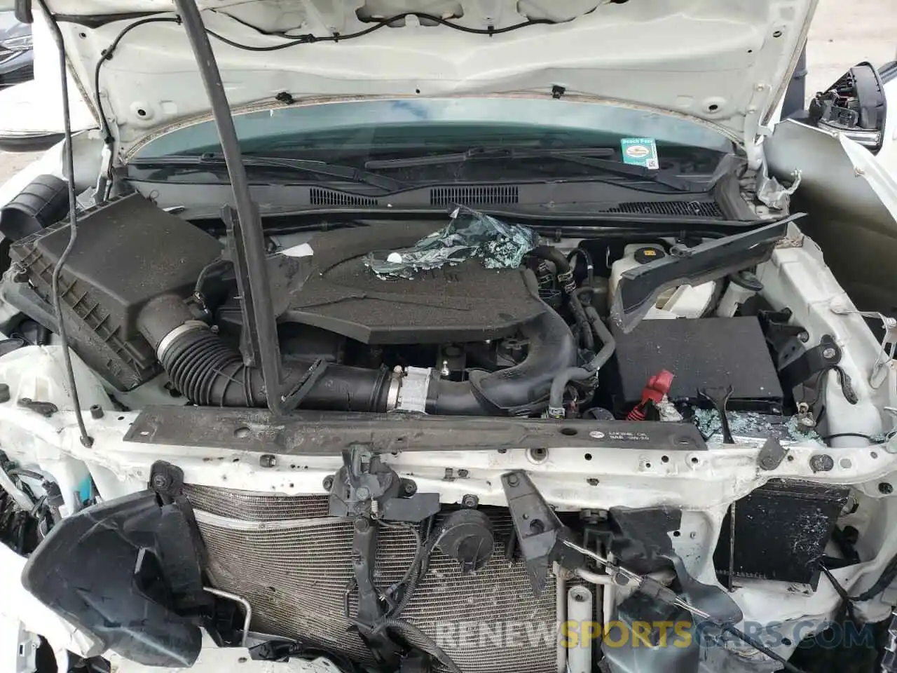 11 Photograph of a damaged car 5TFCZ5ANXKX165896 TOYOTA TACOMA 2019