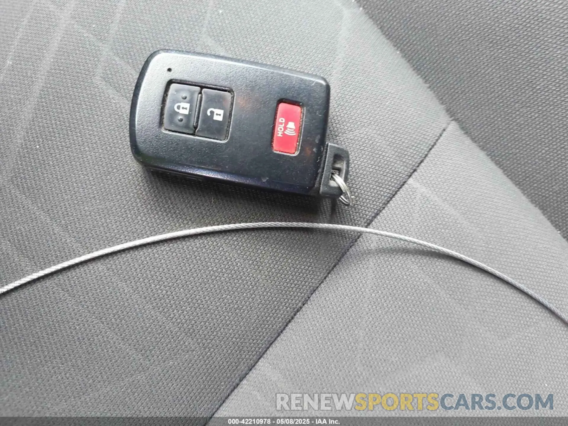 11 Photograph of a damaged car 5TFCZ5ANXKX190152 TOYOTA TACOMA 2019