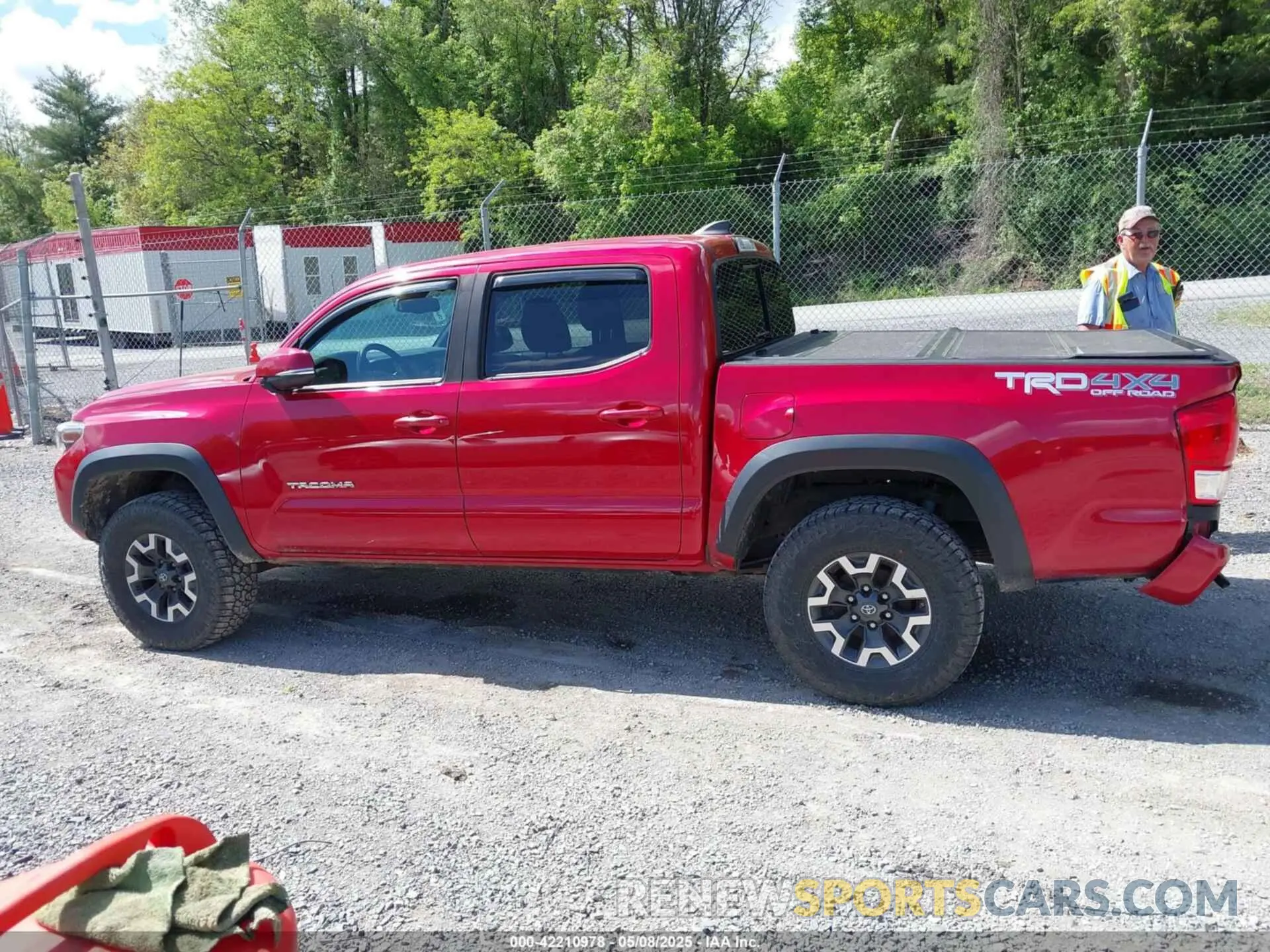 14 Photograph of a damaged car 5TFCZ5ANXKX190152 TOYOTA TACOMA 2019