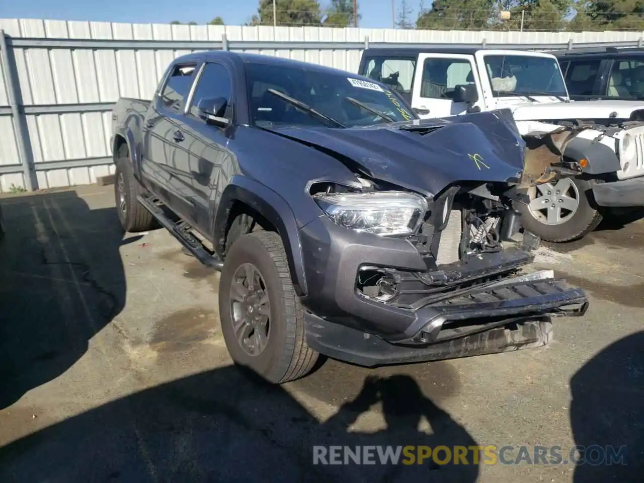 1 Photograph of a damaged car 5TFCZ5ANXKX200713 TOYOTA TACOMA 2019