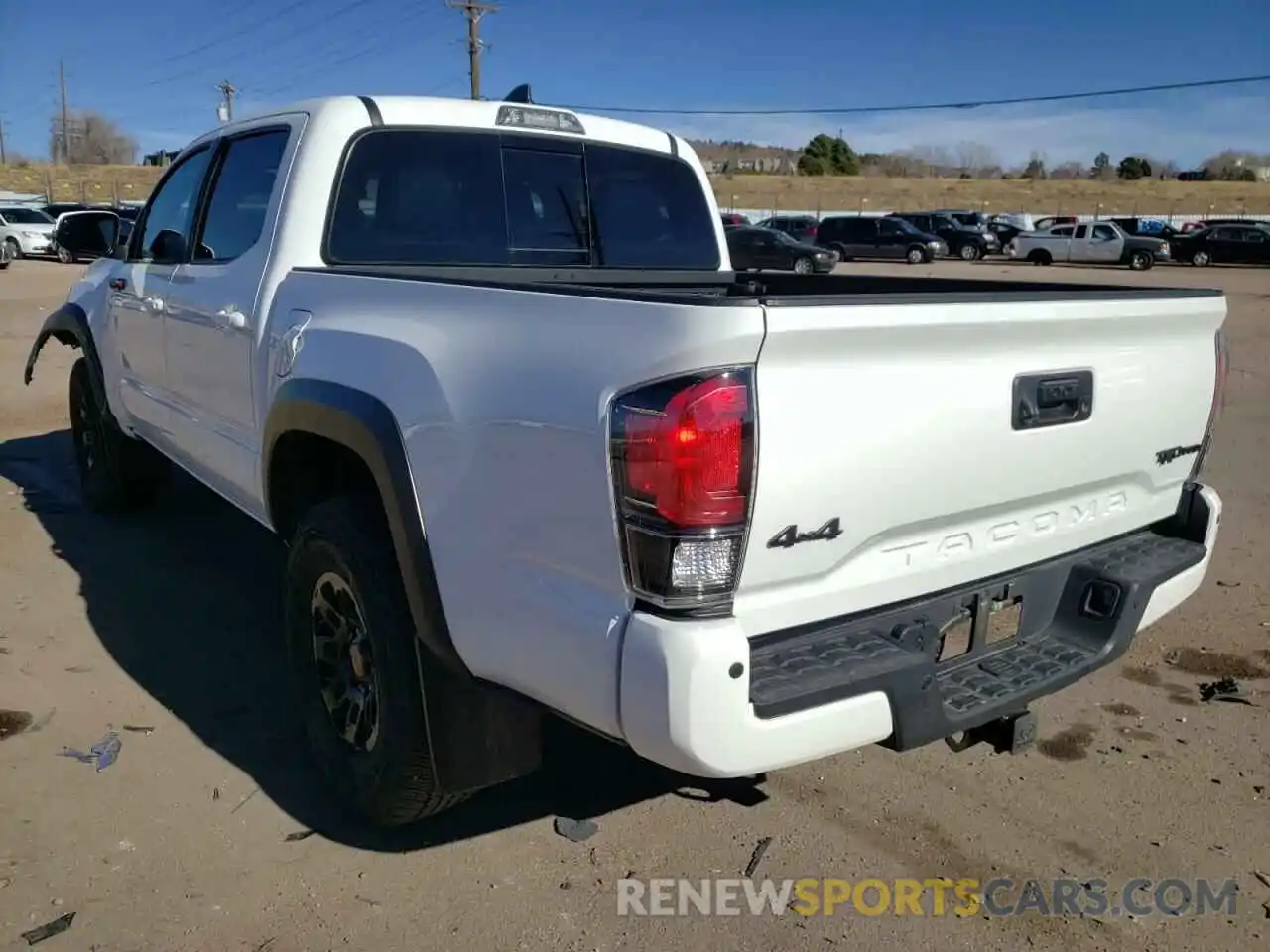 3 Photograph of a damaged car 5TFCZ5ANXKX202767 TOYOTA TACOMA 2019