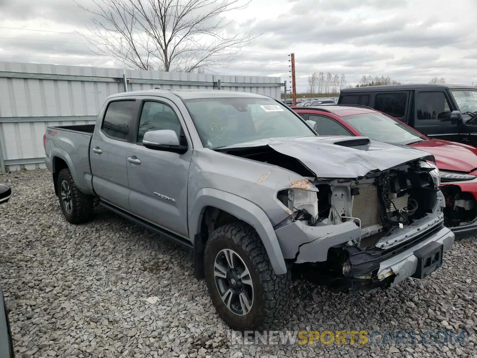 1 Photograph of a damaged car 5TFDZ5BN0KX045947 TOYOTA TACOMA 2019
