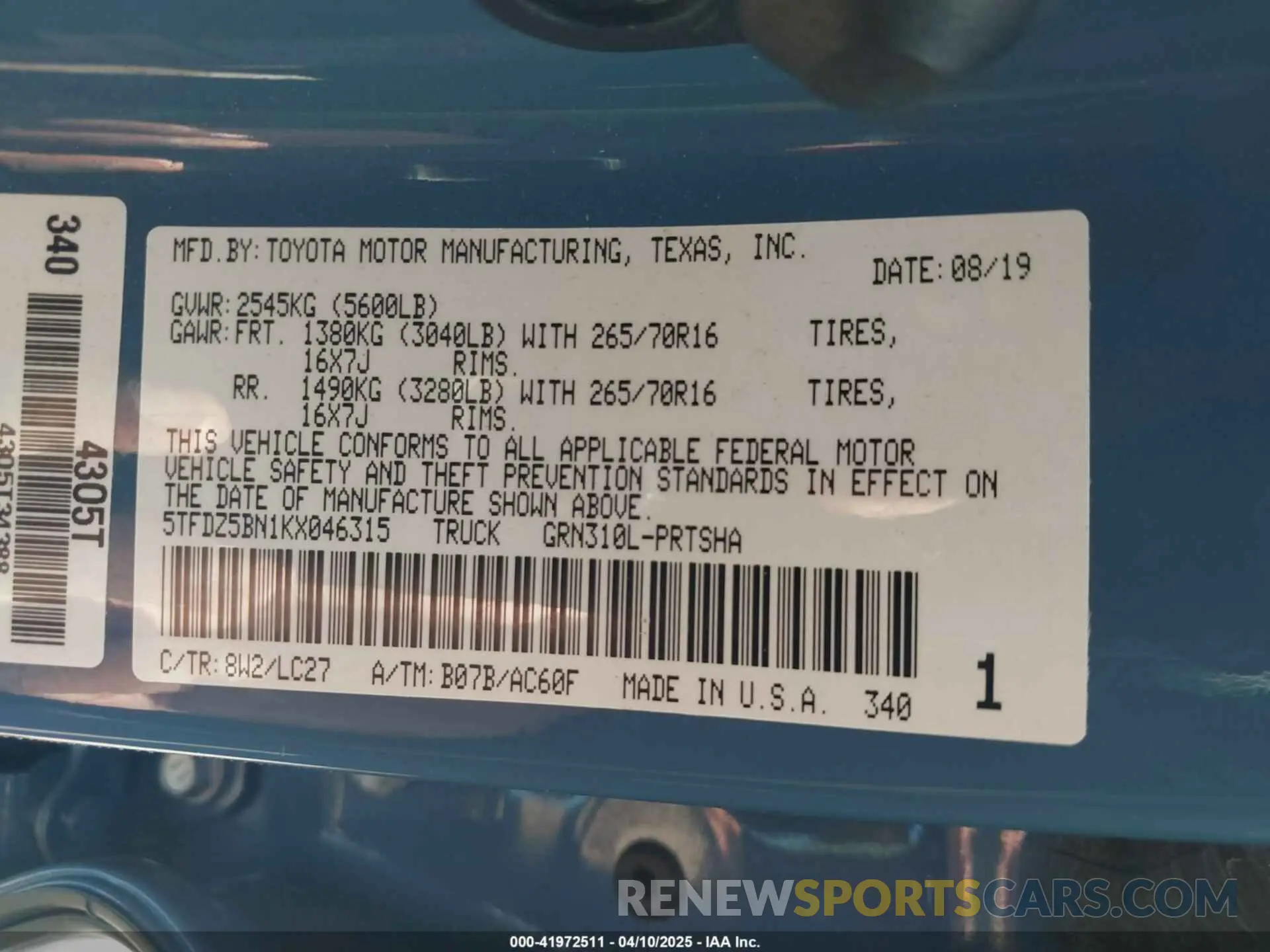 9 Photograph of a damaged car 5TFDZ5BN1KX046315 TOYOTA TACOMA 2019