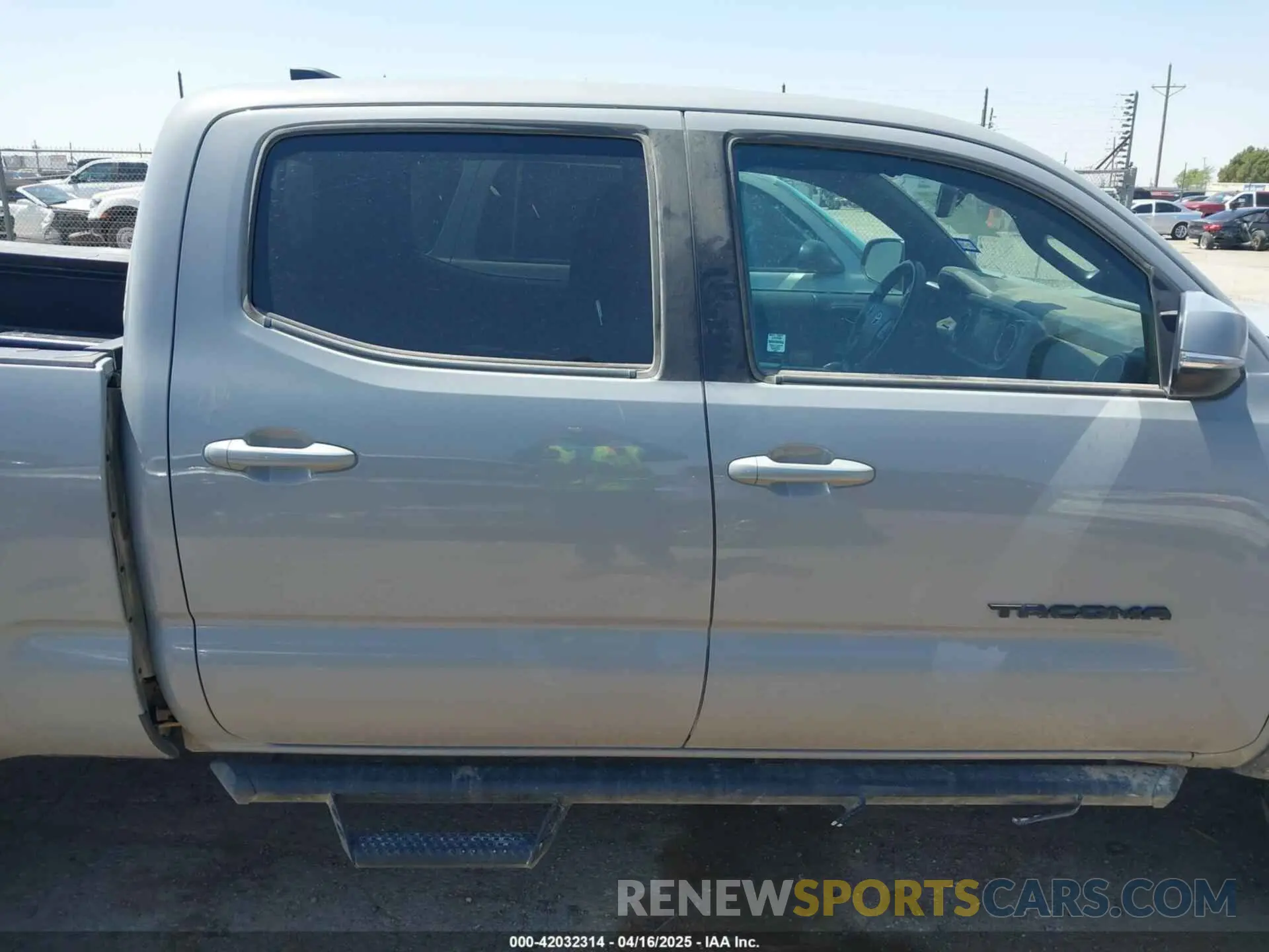 13 Photograph of a damaged car 5TFDZ5BN4KX043893 TOYOTA TACOMA 2019
