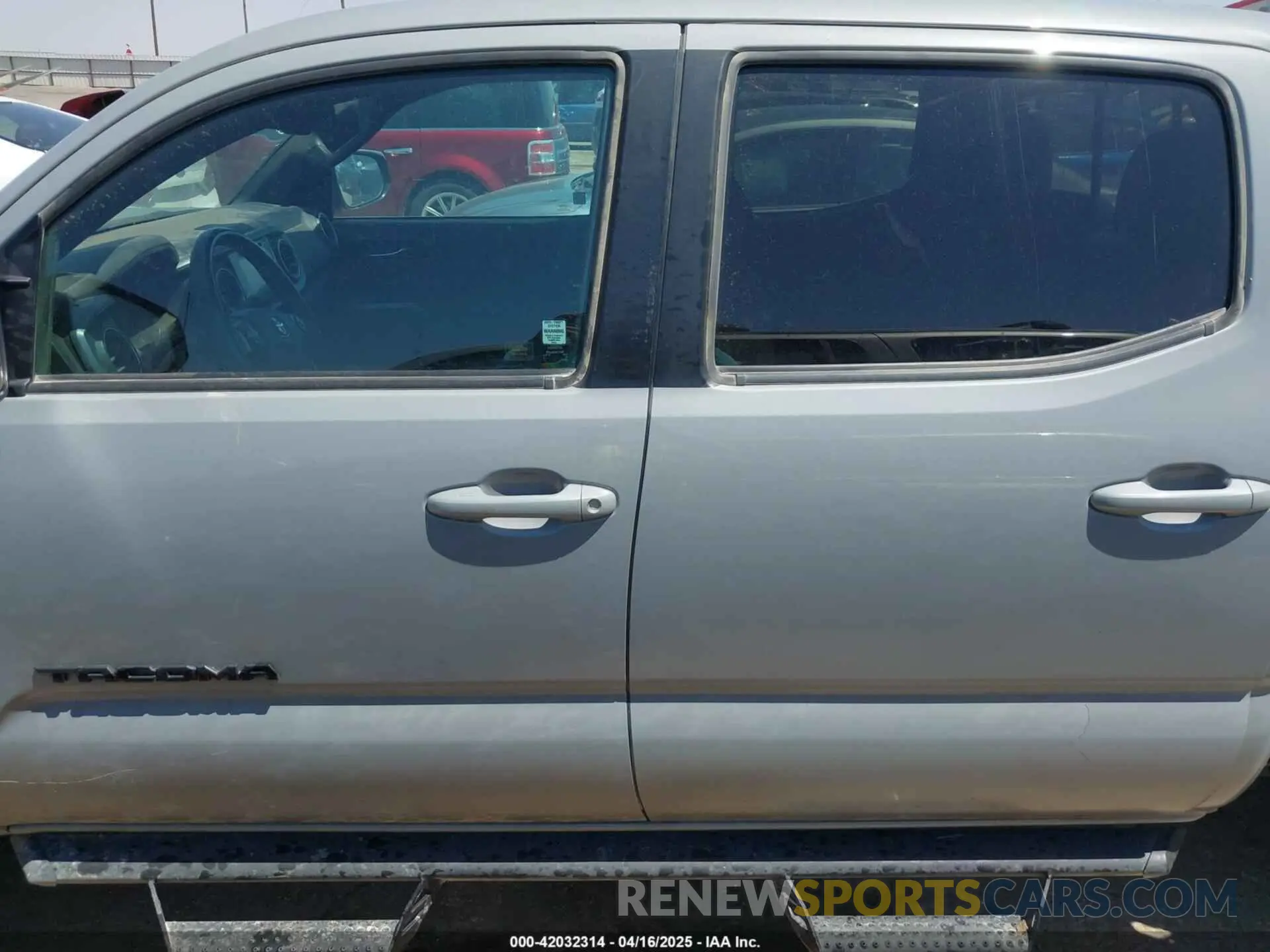 14 Photograph of a damaged car 5TFDZ5BN4KX043893 TOYOTA TACOMA 2019
