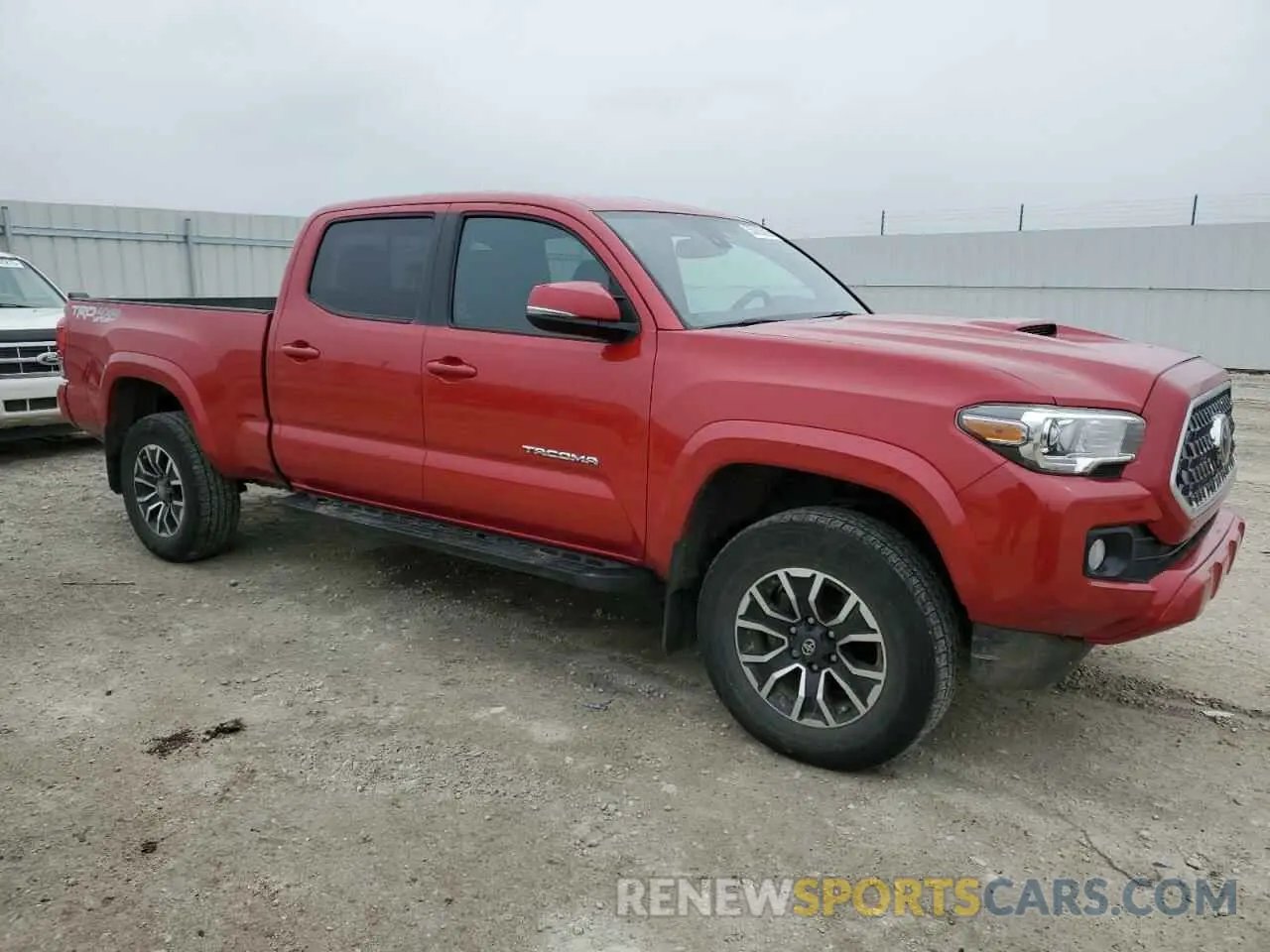 4 Photograph of a damaged car 5TFDZ5BN6KX039604 TOYOTA TACOMA 2019