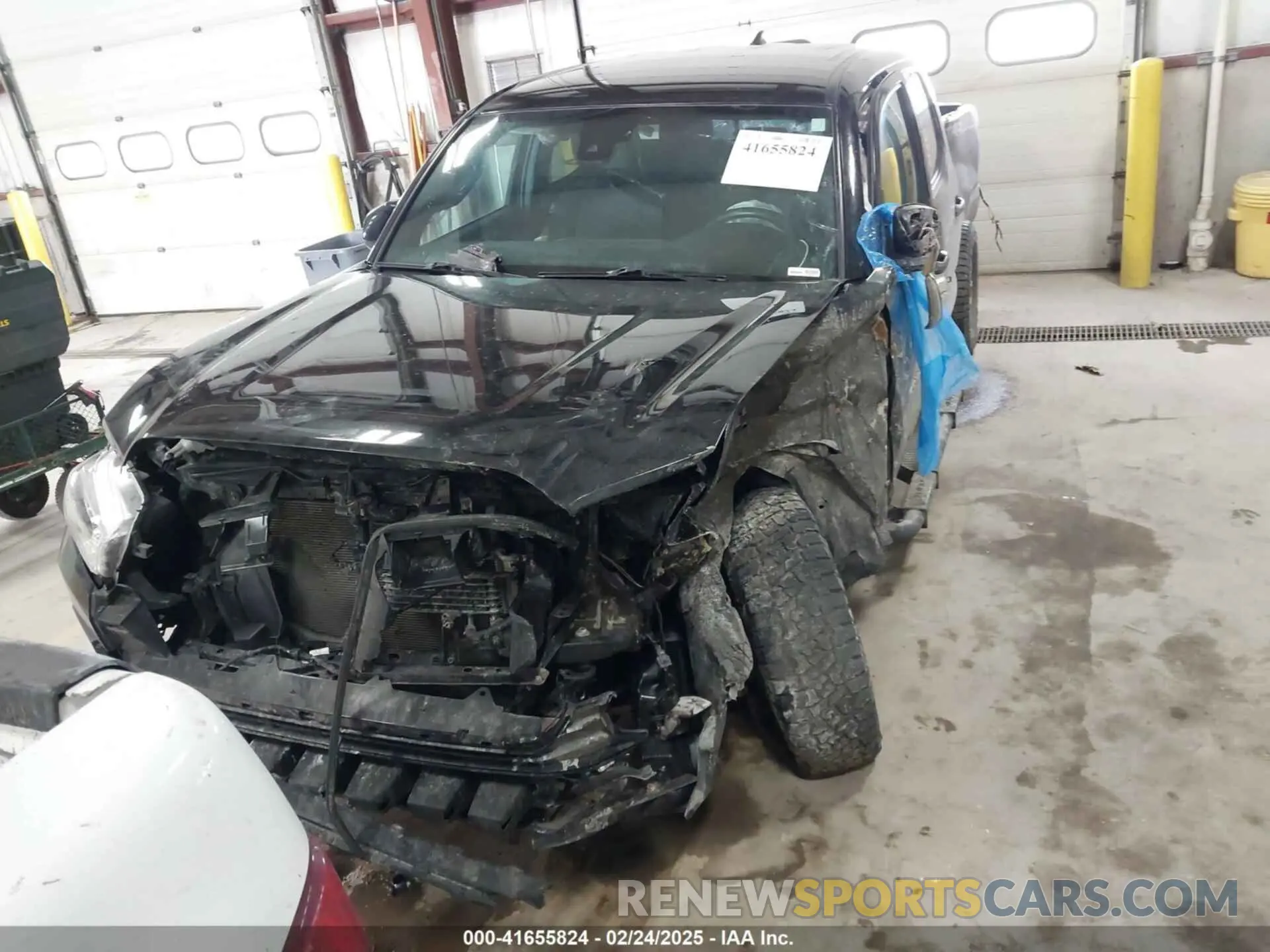 13 Photograph of a damaged car 5TFDZ5BN9KX043596 TOYOTA TACOMA 2019