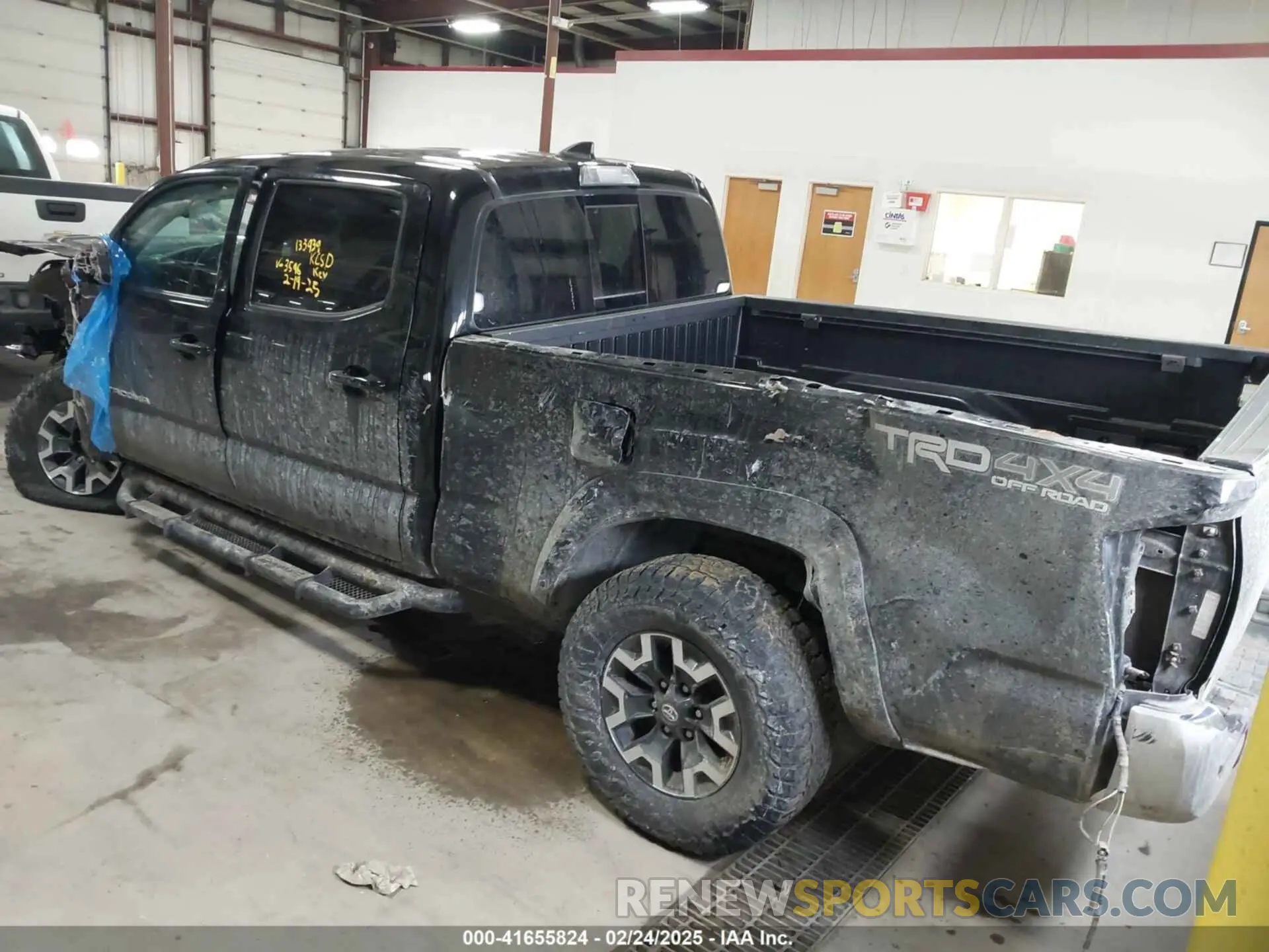 3 Photograph of a damaged car 5TFDZ5BN9KX043596 TOYOTA TACOMA 2019