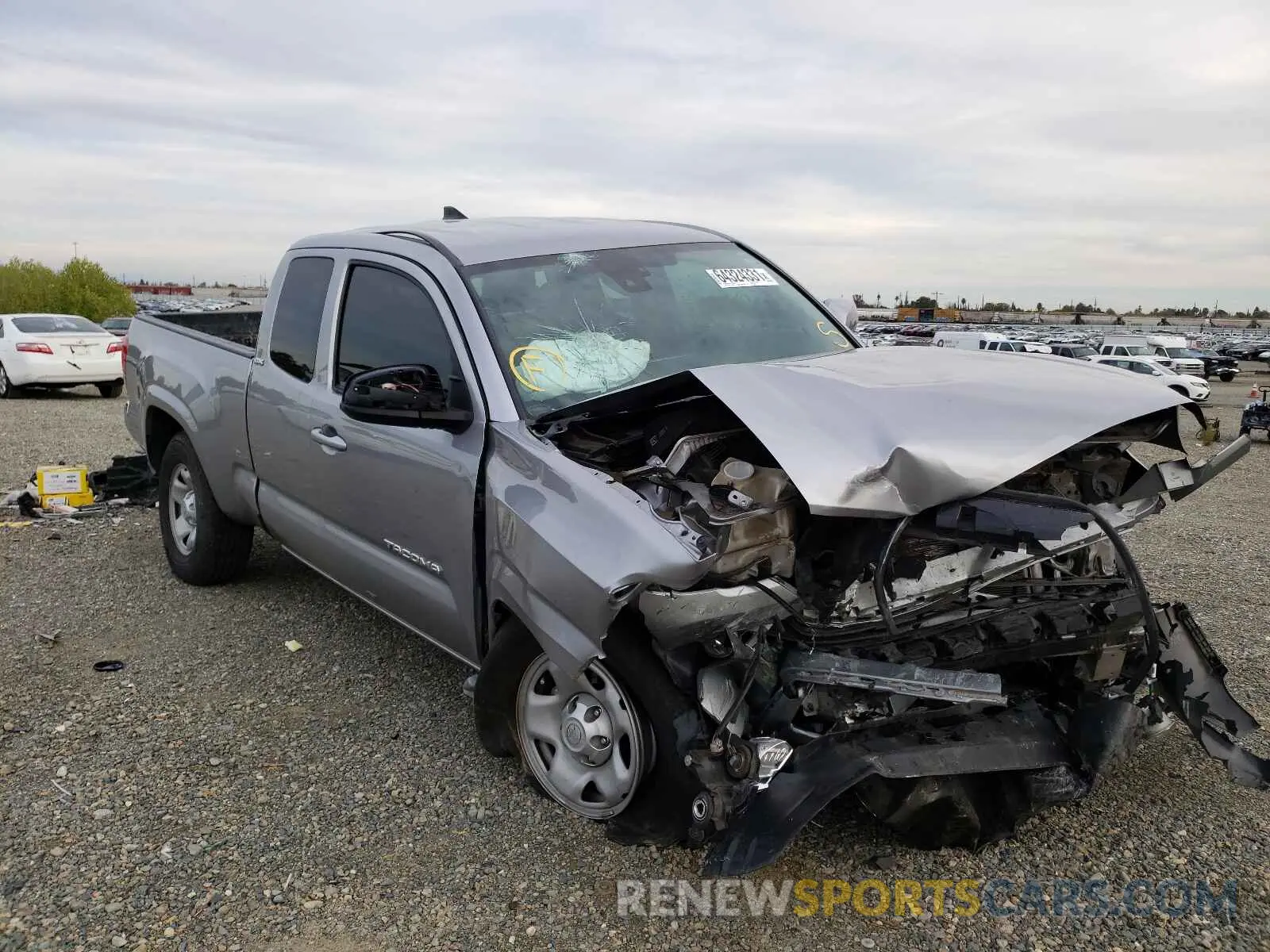 1 Photograph of a damaged car 5TFRX5GN0KX140450 TOYOTA TACOMA 2019