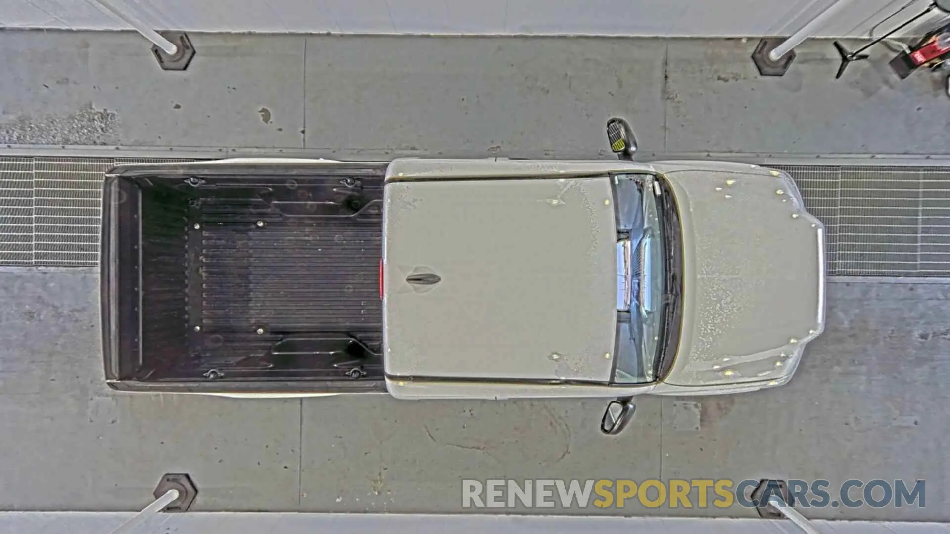 11 Photograph of a damaged car 5TFRX5GN0KX143610 TOYOTA TACOMA 2019
