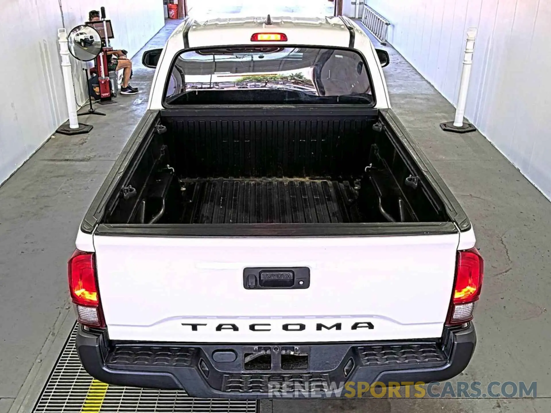 7 Photograph of a damaged car 5TFRX5GN0KX143610 TOYOTA TACOMA 2019