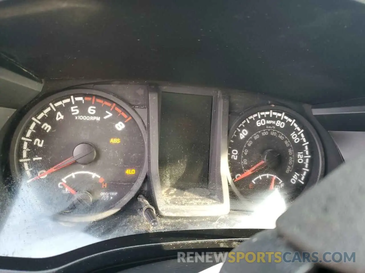 9 Photograph of a damaged car 5TFRX5GN0KX149469 TOYOTA TACOMA 2019