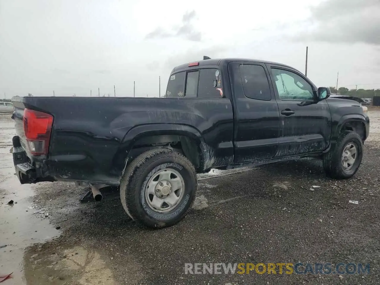 3 Photograph of a damaged car 5TFRX5GN1KX135550 TOYOTA TACOMA 2019
