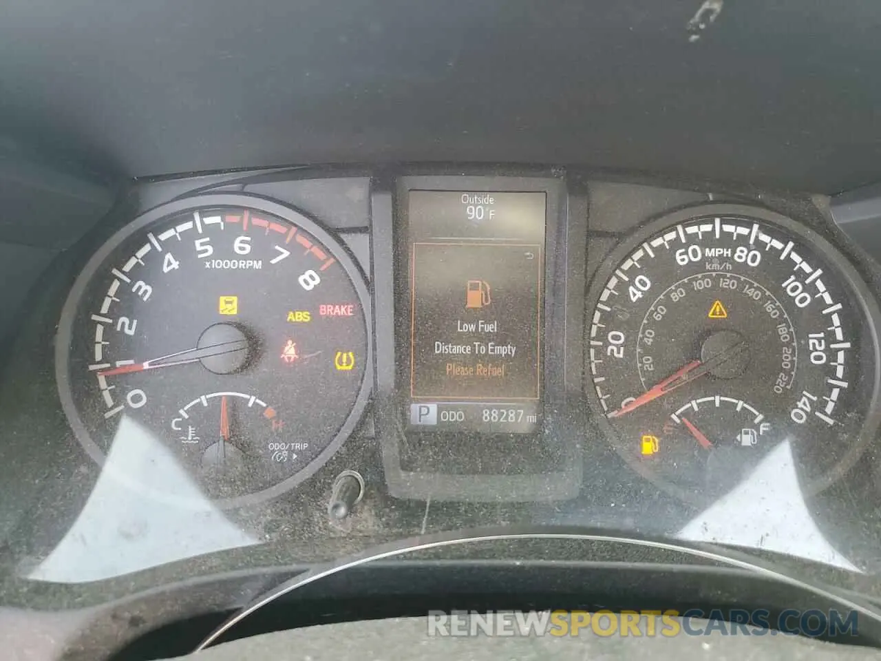 9 Photograph of a damaged car 5TFRX5GN1KX164787 TOYOTA TACOMA 2019
