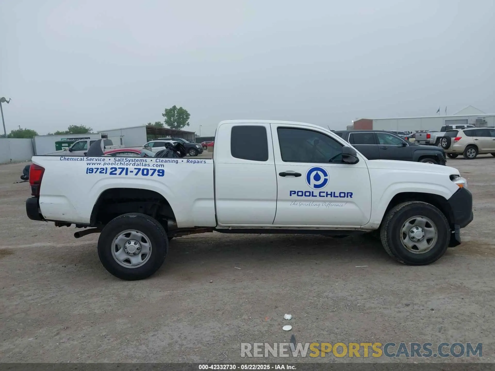 13 Photograph of a damaged car 5TFRX5GN2KX137484 TOYOTA TACOMA 2019