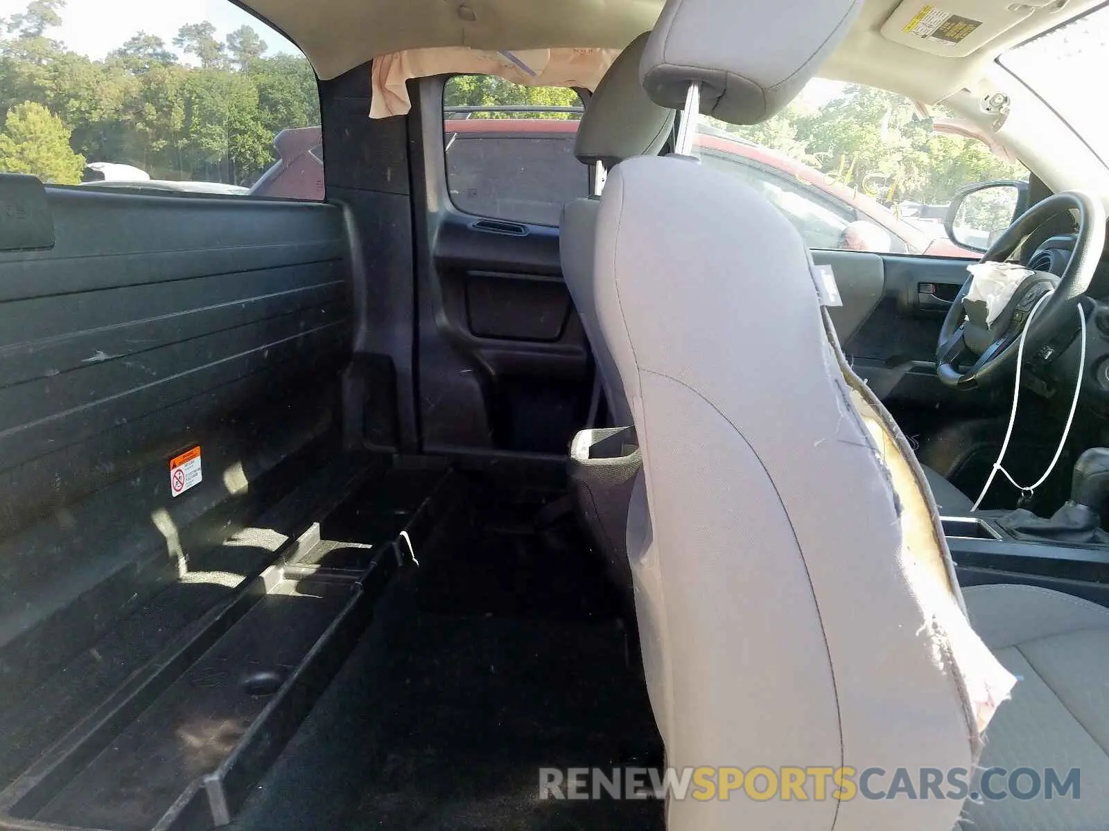 6 Photograph of a damaged car 5TFRX5GN2KX142216 TOYOTA TACOMA 2019