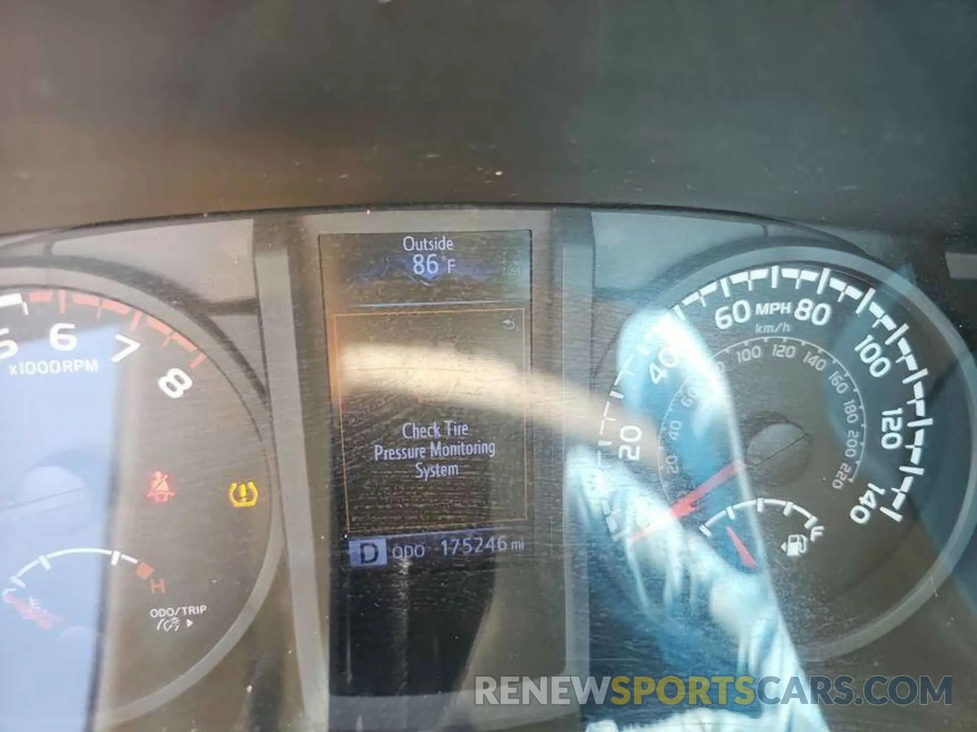 14 Photograph of a damaged car 5TFRX5GN2KX162515 TOYOTA TACOMA 2019