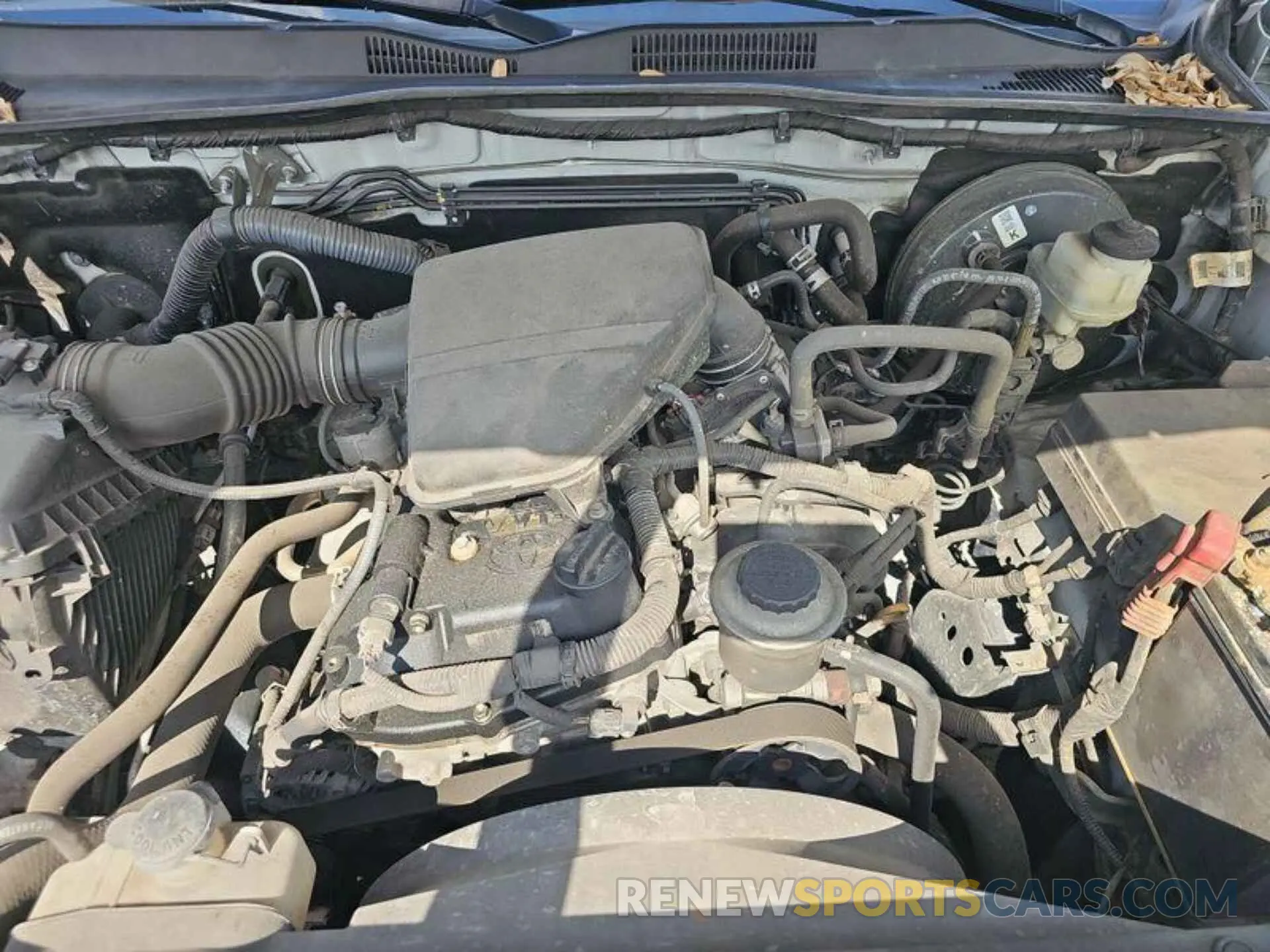6 Photograph of a damaged car 5TFRX5GN2KX162515 TOYOTA TACOMA 2019