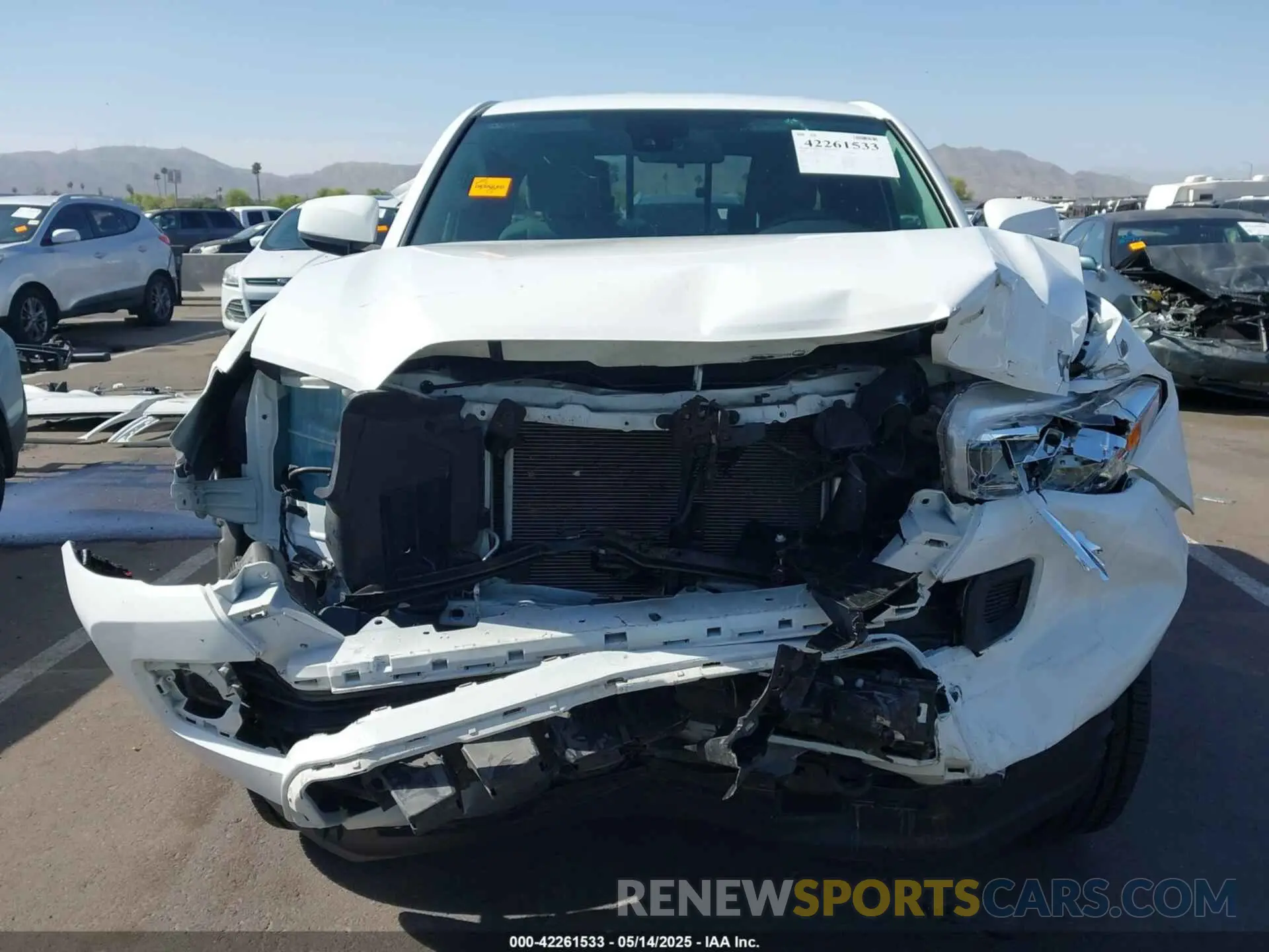 6 Photograph of a damaged car 5TFRX5GN3KX139213 TOYOTA TACOMA 2019
