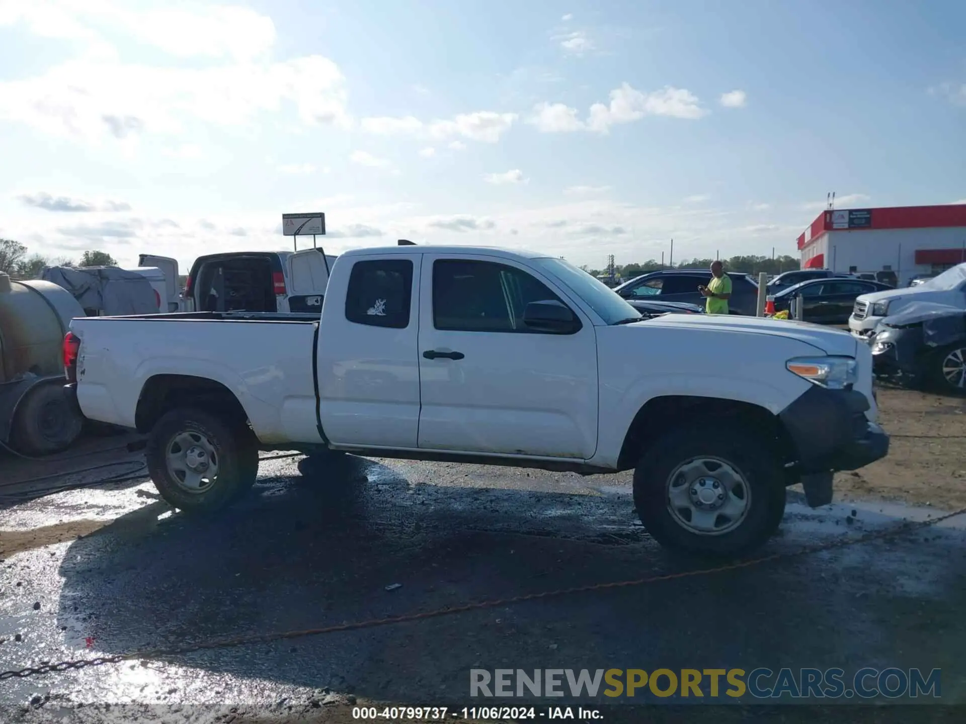 13 Photograph of a damaged car 5TFRX5GN4KX135297 TOYOTA TACOMA 2019