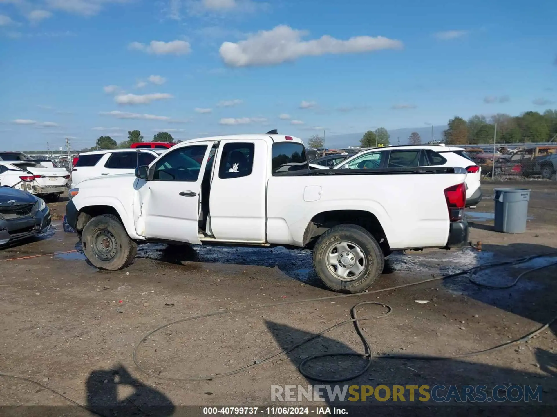 14 Photograph of a damaged car 5TFRX5GN4KX135297 TOYOTA TACOMA 2019