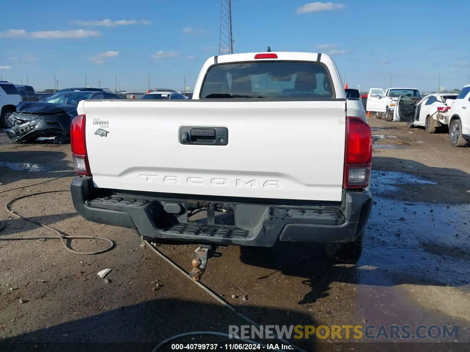 16 Photograph of a damaged car 5TFRX5GN4KX135297 TOYOTA TACOMA 2019