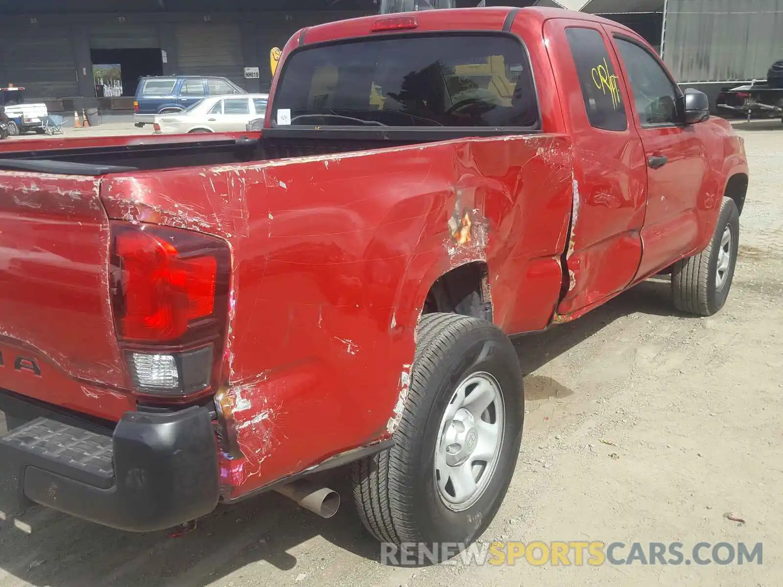 9 Photograph of a damaged car 5TFRX5GN4KX145635 TOYOTA TACOMA 2019