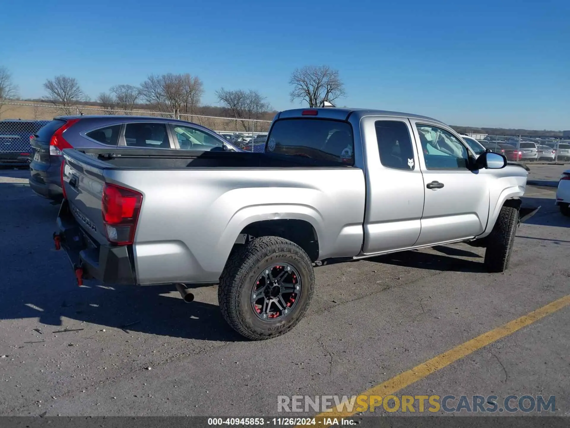 18 Photograph of a damaged car 5TFRX5GN5KX155767 TOYOTA TACOMA 2019