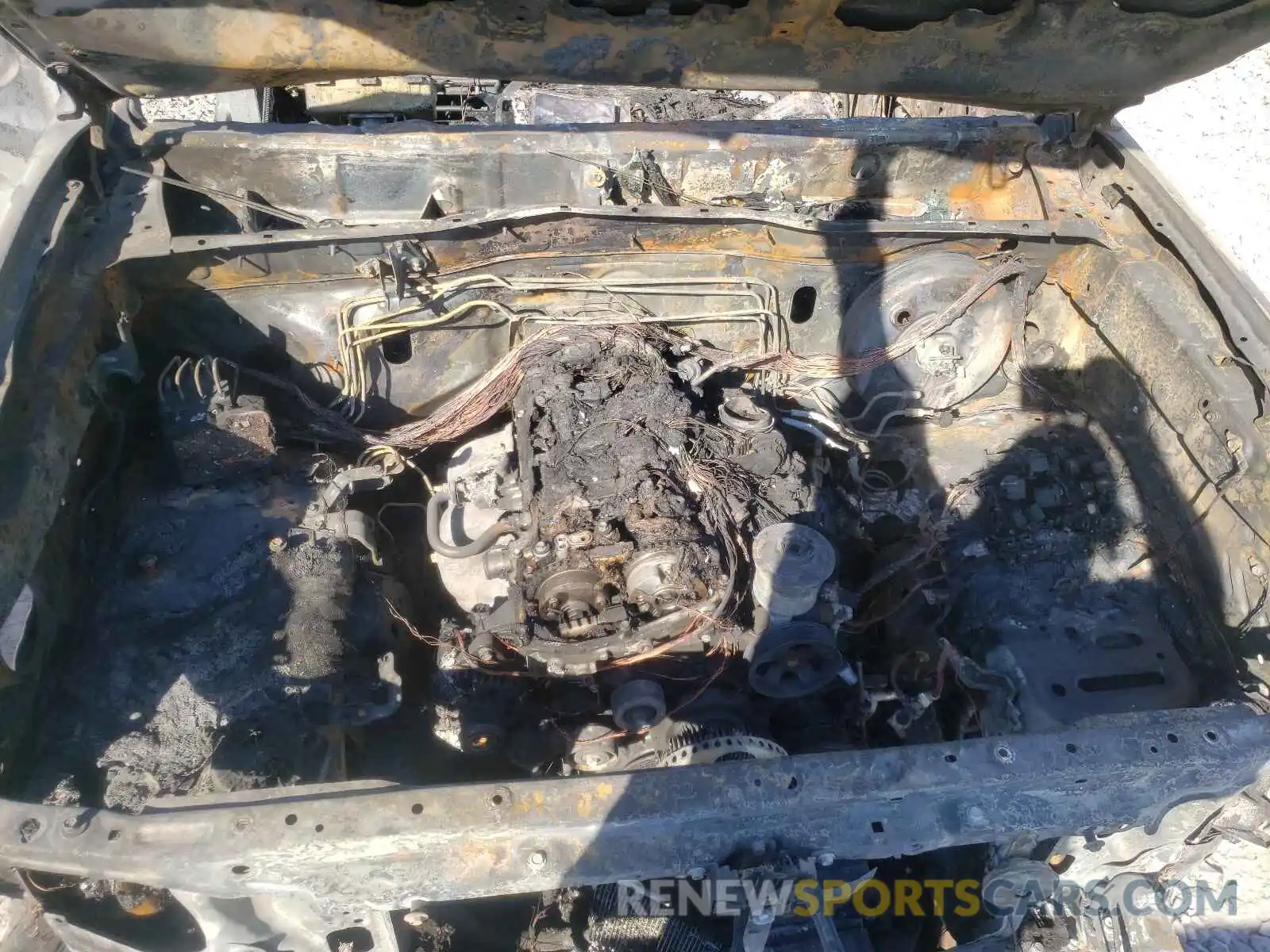 7 Photograph of a damaged car 5TFRX5GN6KX149220 TOYOTA TACOMA 2019