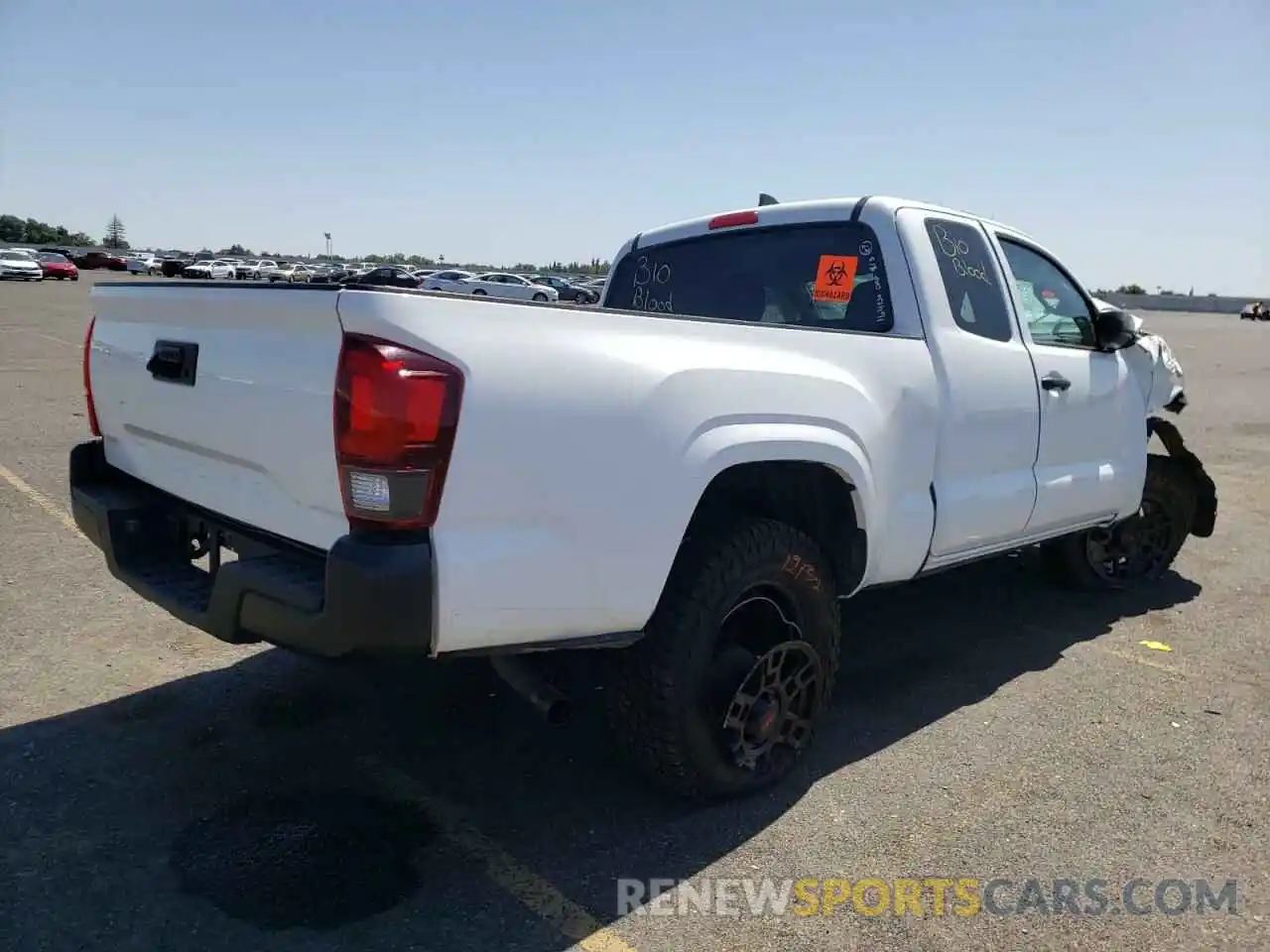 4 Photograph of a damaged car 5TFRX5GN7KX132703 TOYOTA TACOMA 2019