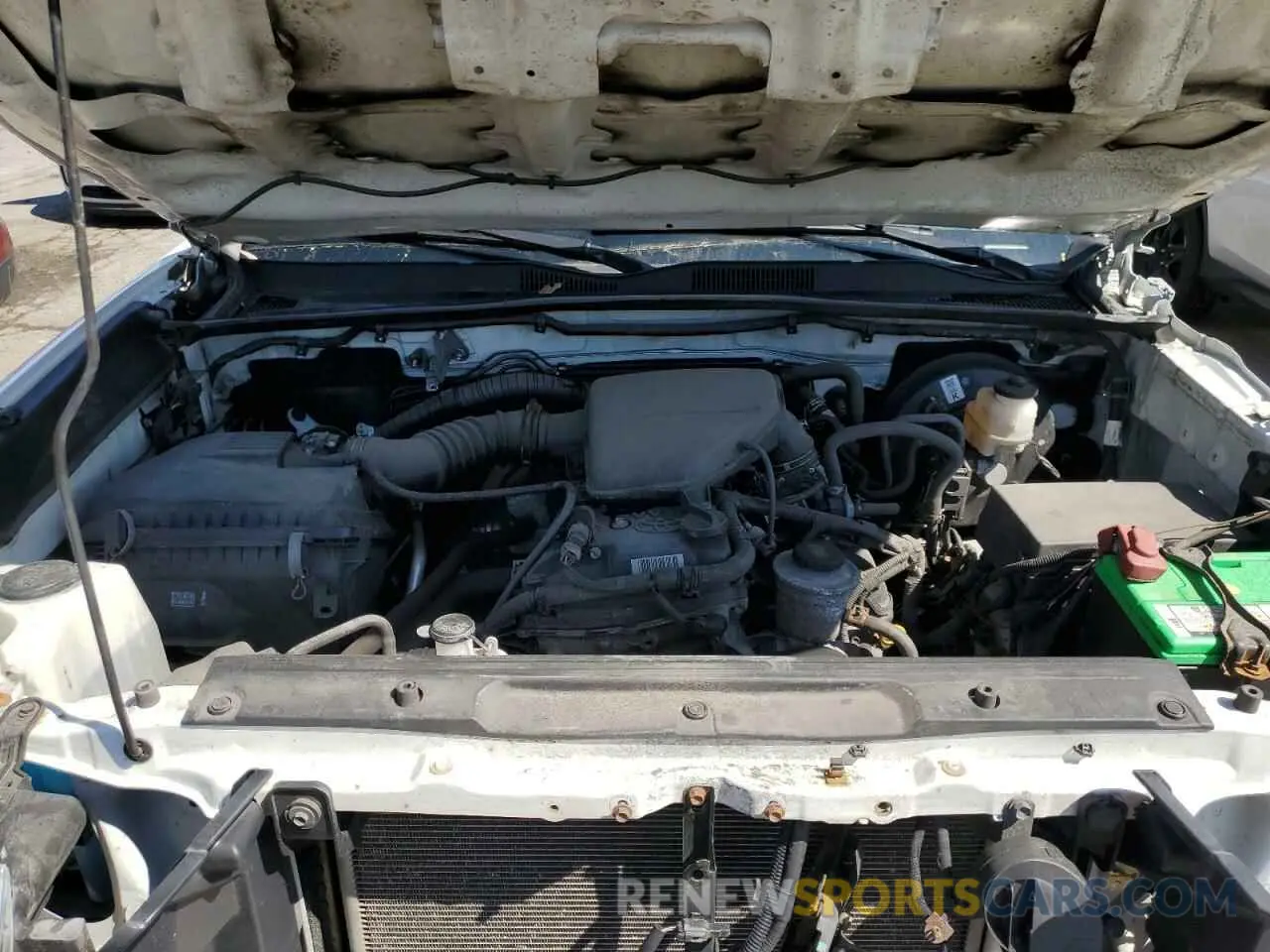 11 Photograph of a damaged car 5TFRX5GN7KX139294 TOYOTA TACOMA 2019