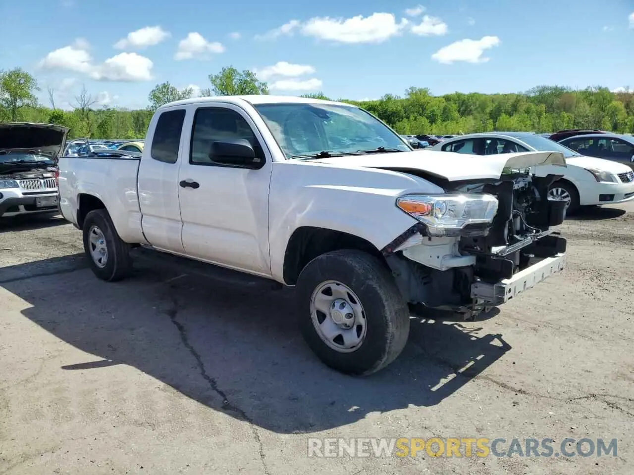 4 Photograph of a damaged car 5TFRX5GN7KX139294 TOYOTA TACOMA 2019