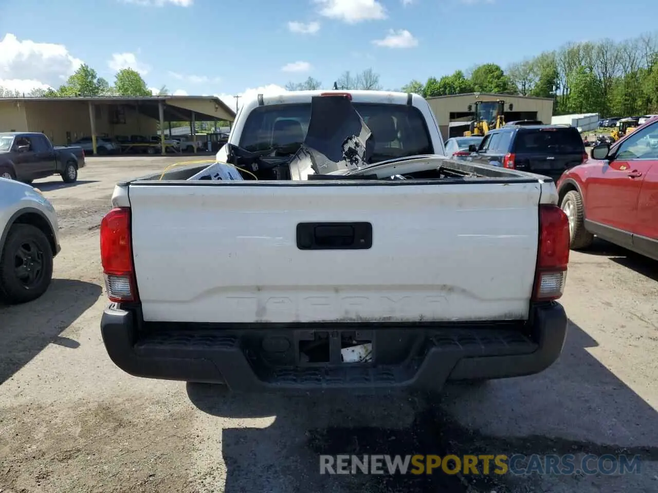 6 Photograph of a damaged car 5TFRX5GN7KX139294 TOYOTA TACOMA 2019