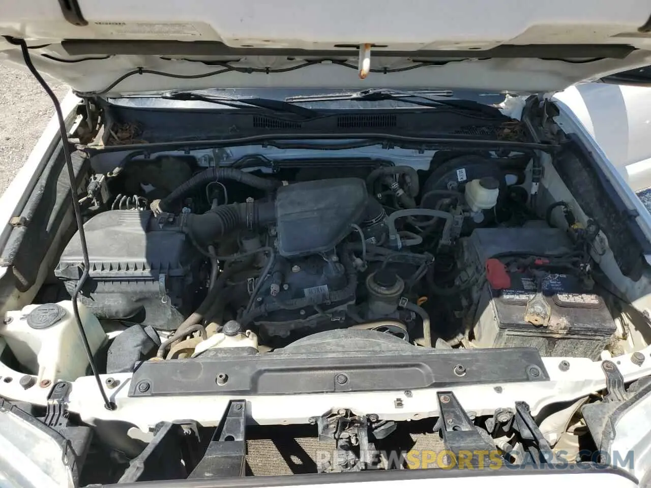 11 Photograph of a damaged car 5TFRX5GN7KX147525 TOYOTA TACOMA 2019