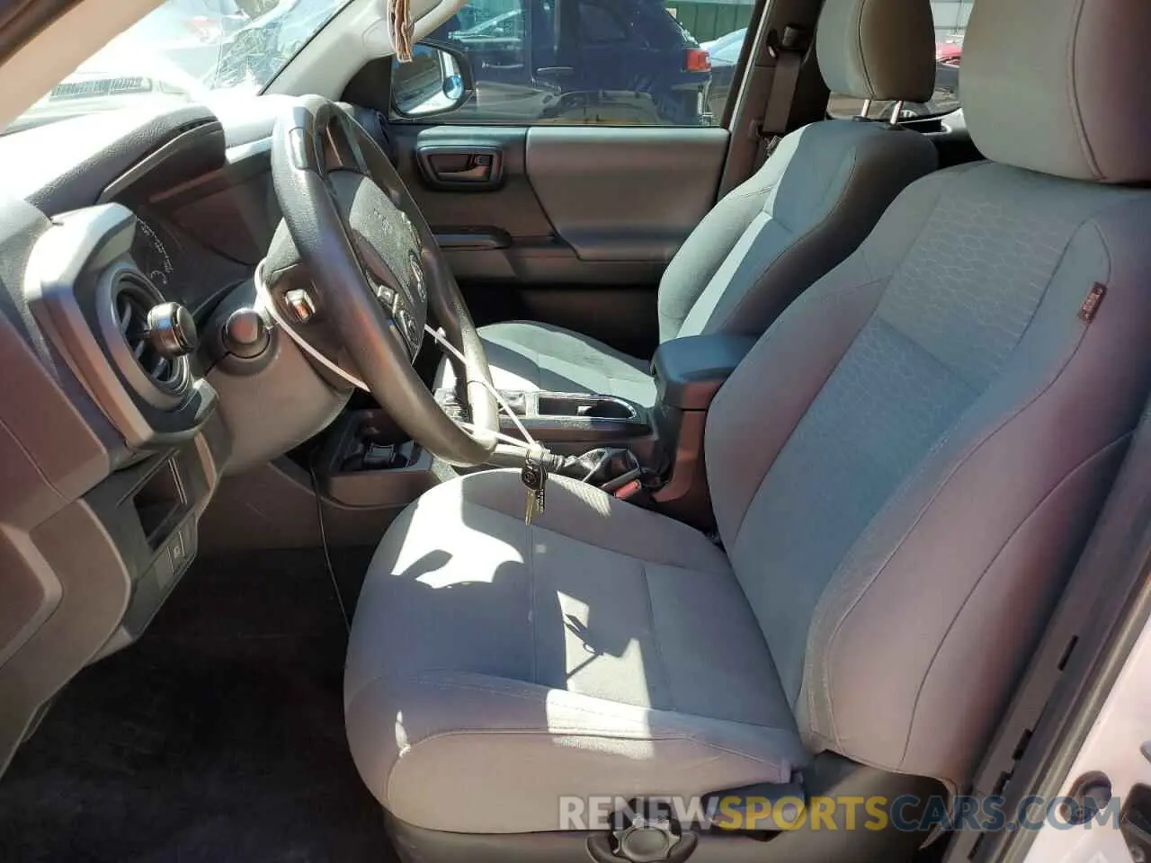 7 Photograph of a damaged car 5TFRX5GN7KX147525 TOYOTA TACOMA 2019
