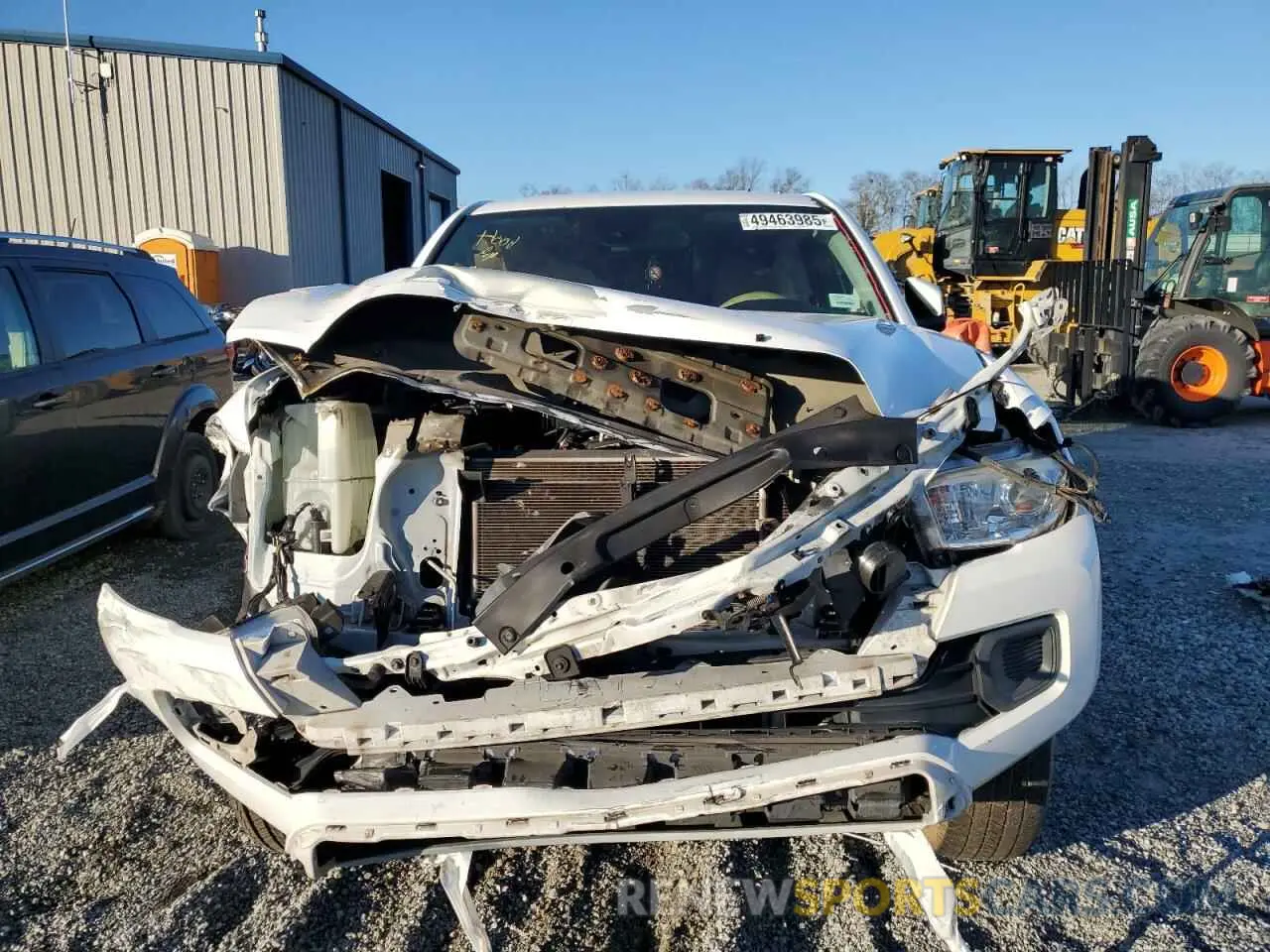 5 Photograph of a damaged car 5TFRX5GN7KX157553 TOYOTA TACOMA 2019