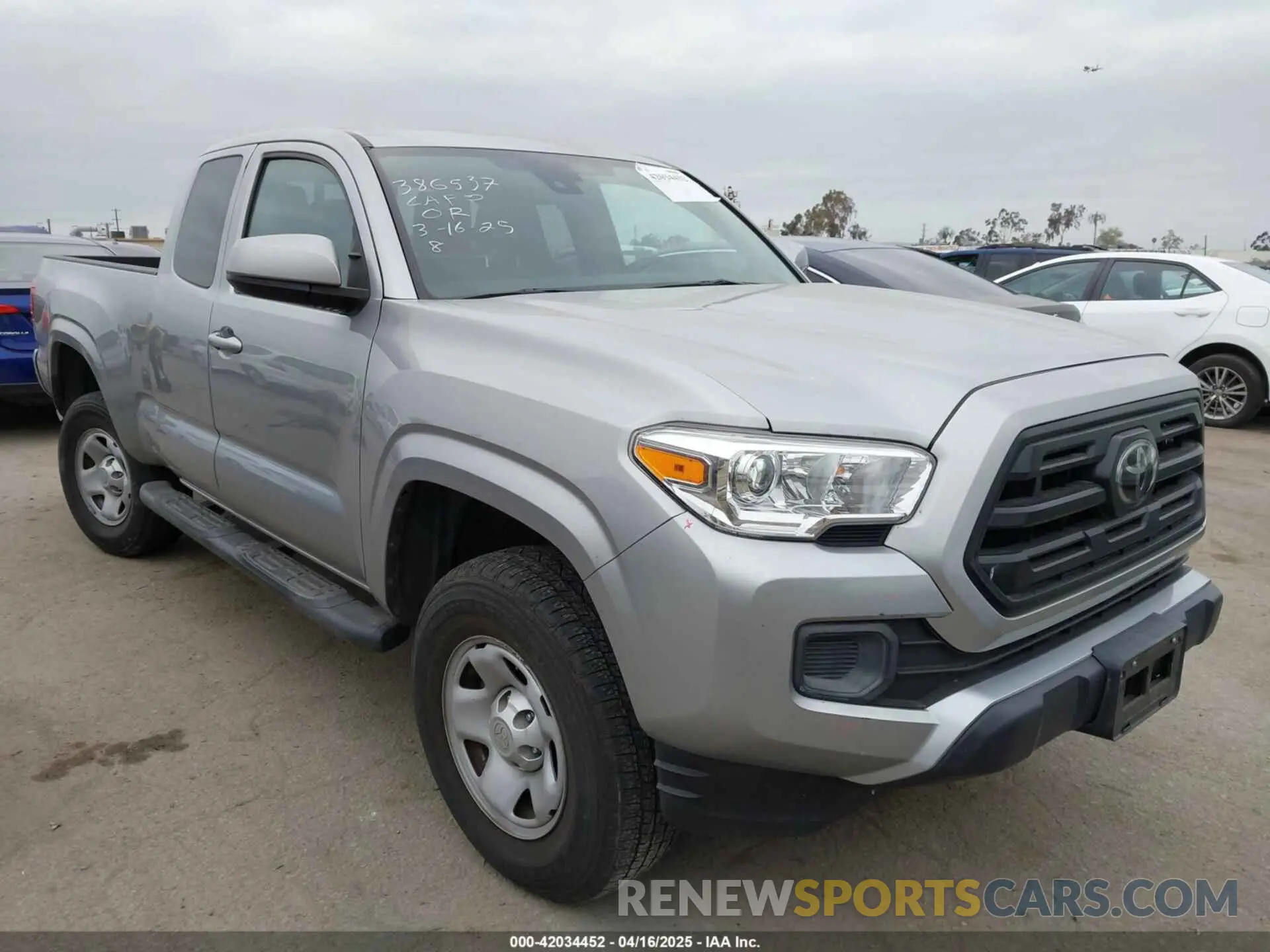 1 Photograph of a damaged car 5TFRX5GN8KX151700 TOYOTA TACOMA 2019