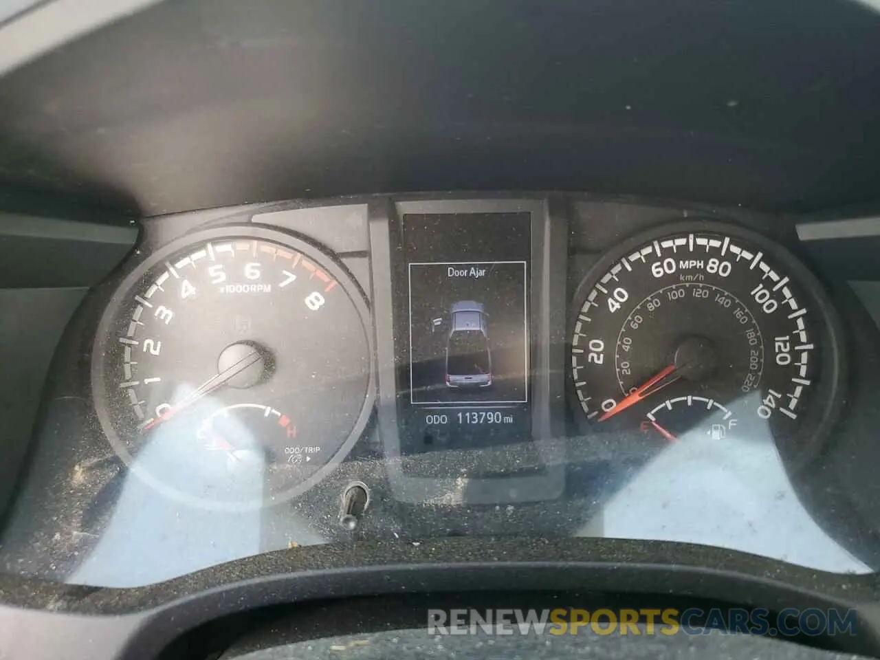 9 Photograph of a damaged car 5TFRX5GN8KX154354 TOYOTA TACOMA 2019