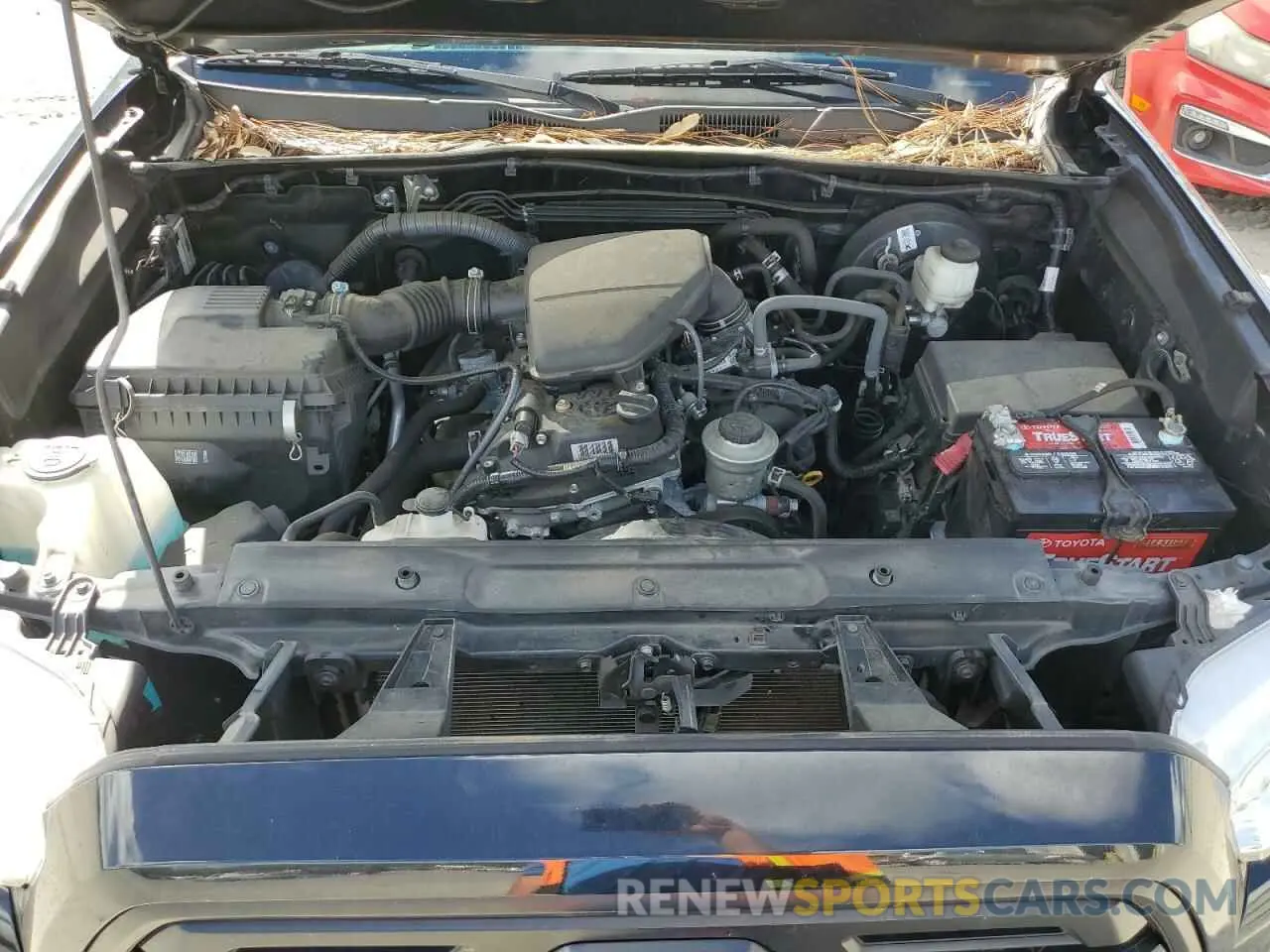11 Photograph of a damaged car 5TFRX5GN9KX138843 TOYOTA TACOMA 2019