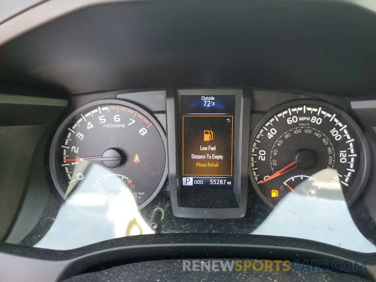 9 Photograph of a damaged car 5TFRX5GN9KX138843 TOYOTA TACOMA 2019