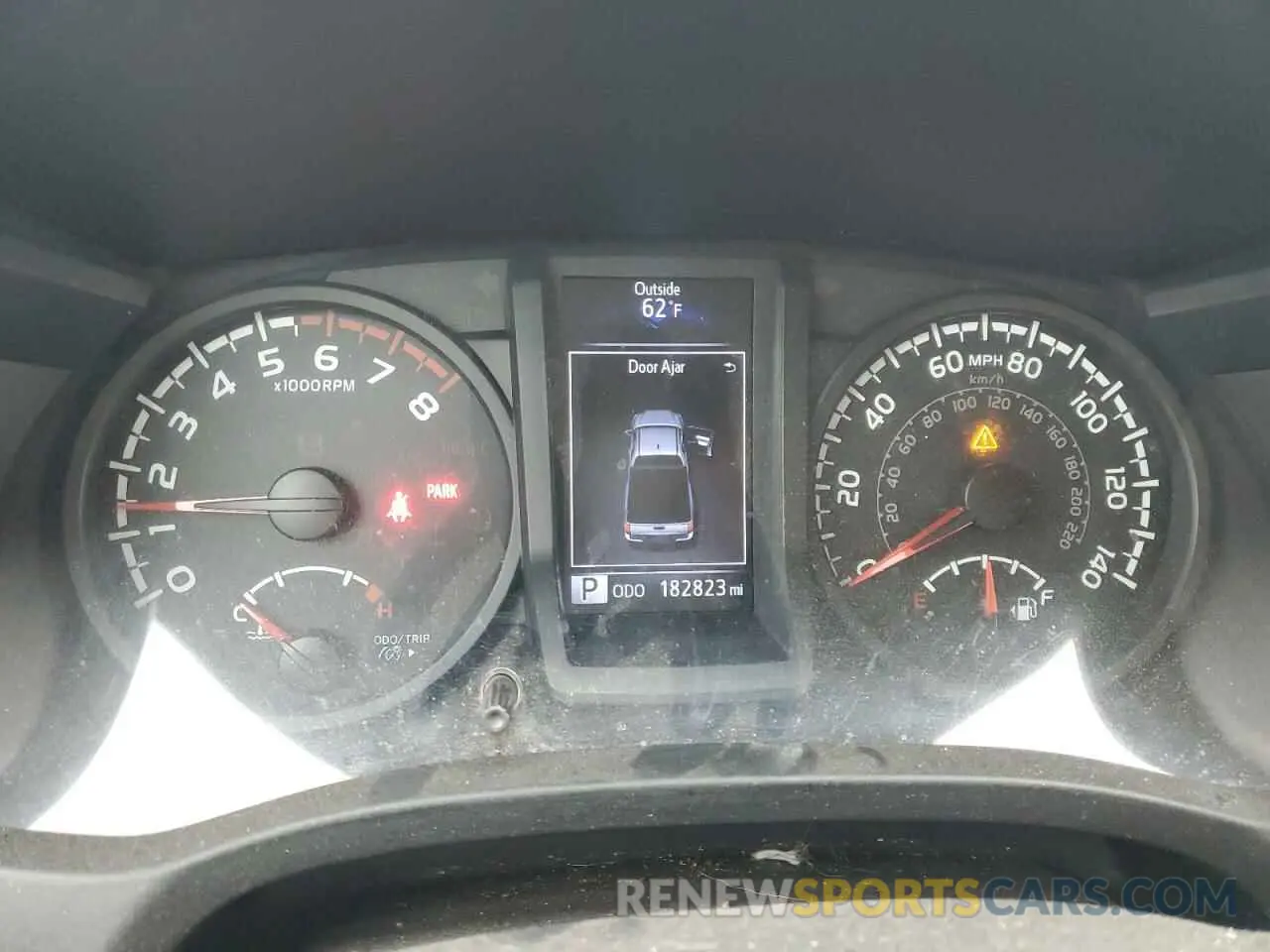 9 Photograph of a damaged car 5TFRX5GN9KX143444 TOYOTA TACOMA 2019