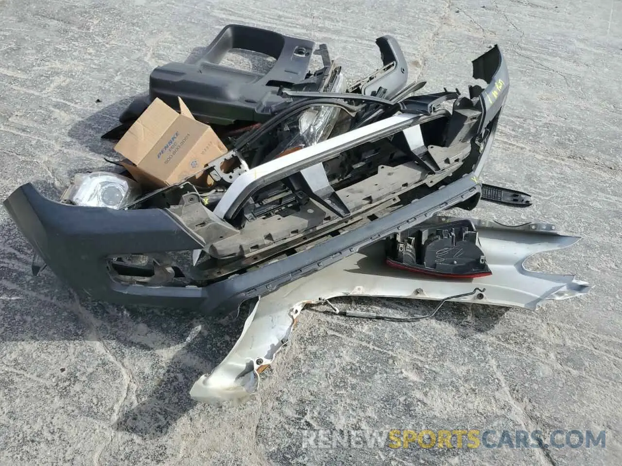 14 Photograph of a damaged car 5TFRX5GN9KX147378 TOYOTA TACOMA 2019