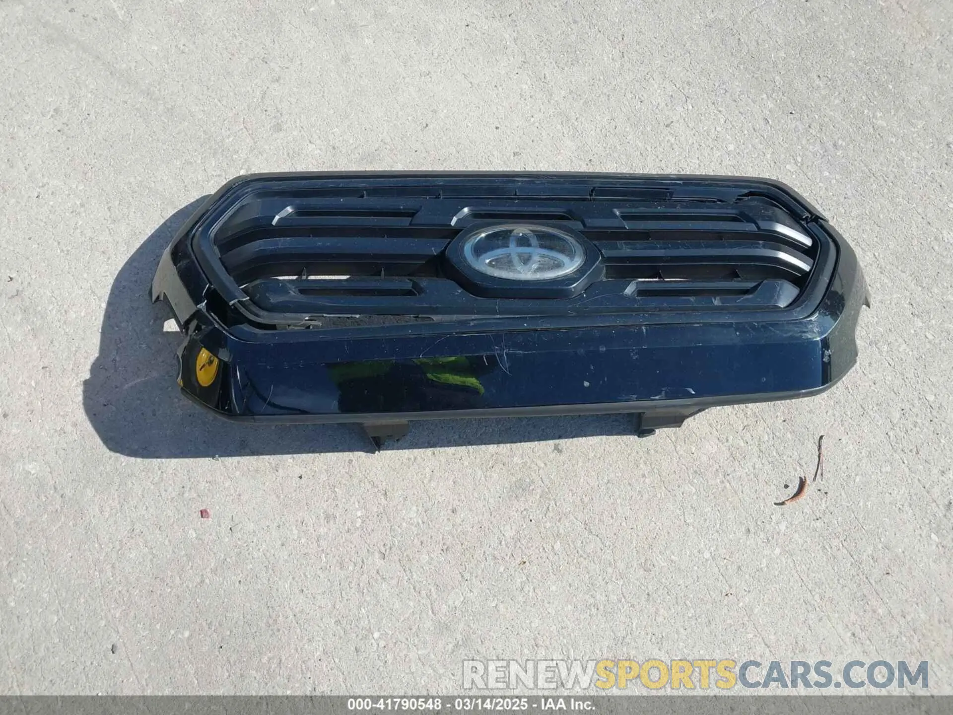12 Photograph of a damaged car 5TFRX5GN9KX151043 TOYOTA TACOMA 2019