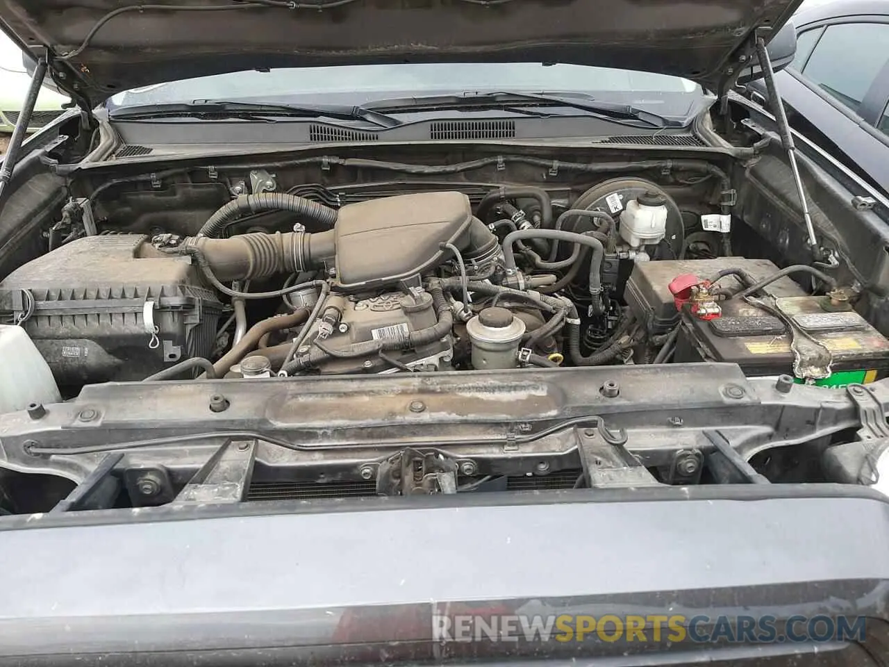 7 Photograph of a damaged car 5TFRX5GNXKX152234 TOYOTA TACOMA 2019