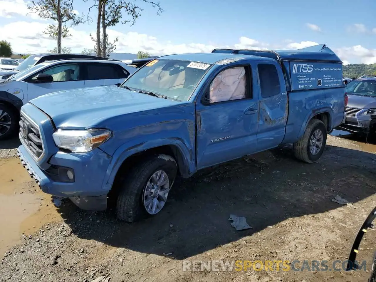1 Photograph of a damaged car 5TFRZ5CN0KX085823 TOYOTA TACOMA 2019