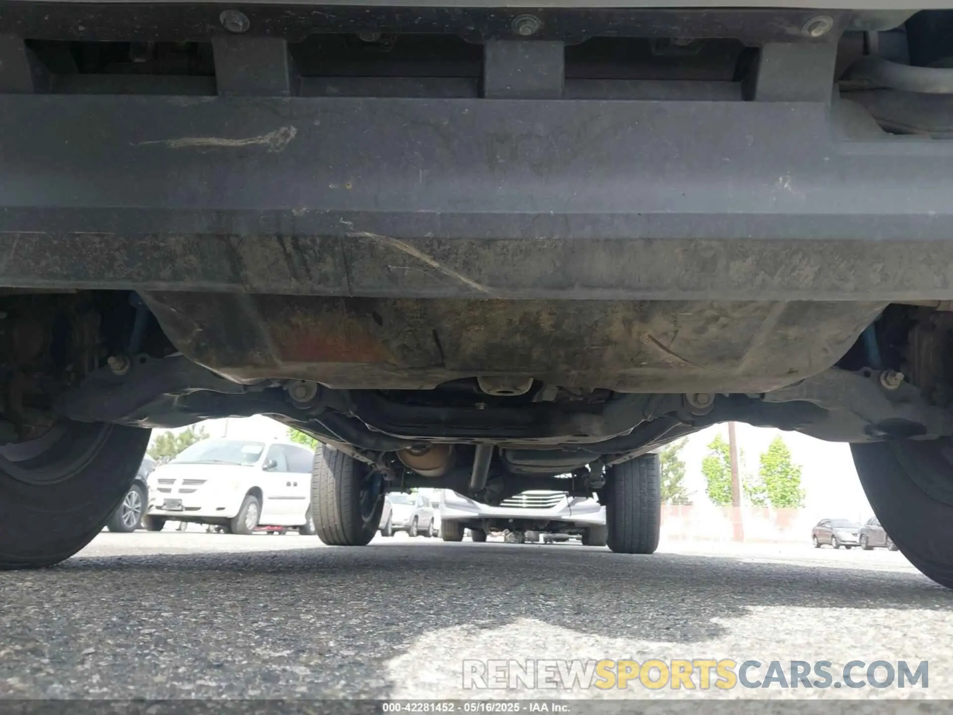 21 Photograph of a damaged car 5TFRZ5CN6KX083137 TOYOTA TACOMA 2019